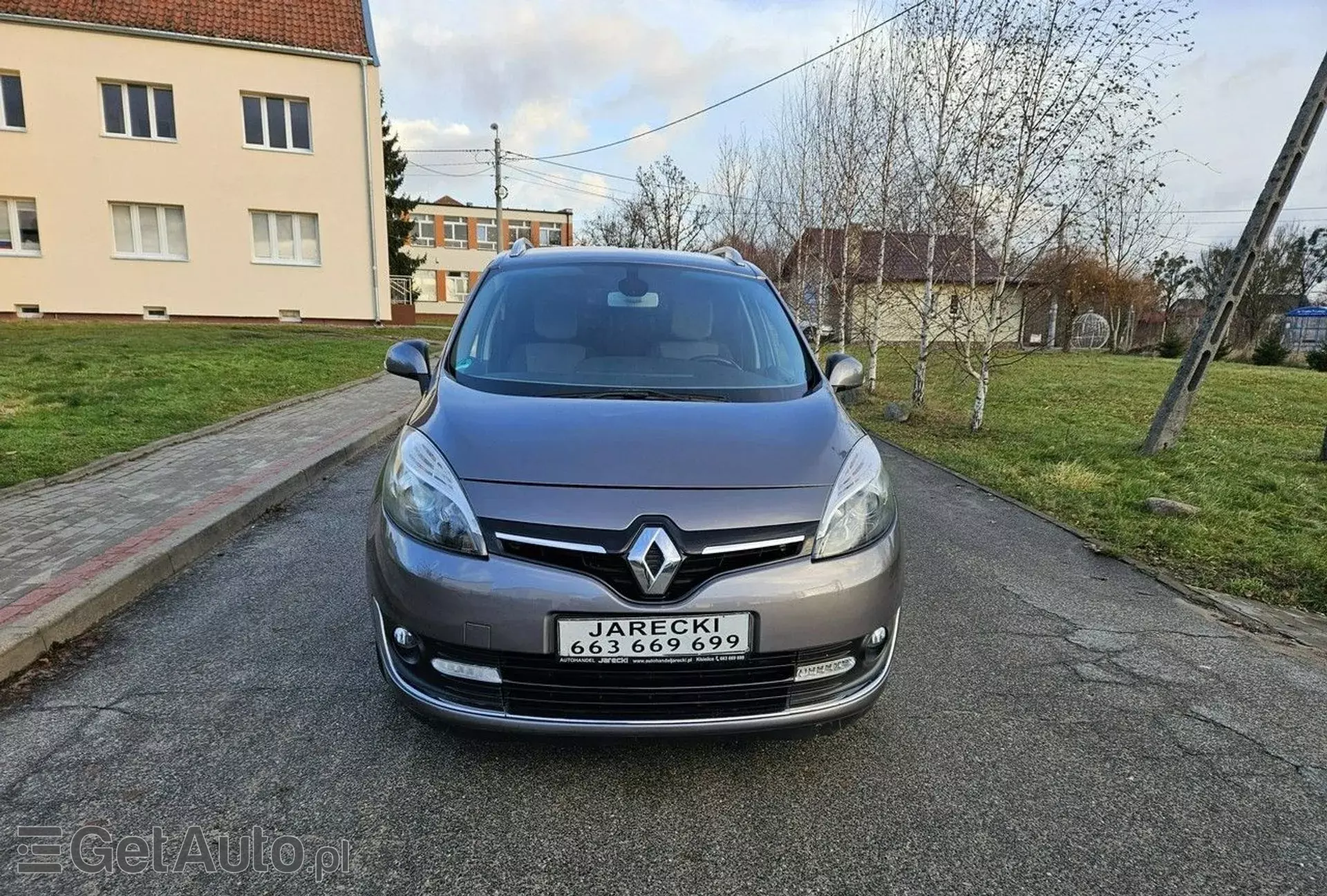 RENAULT Grand Scenic 