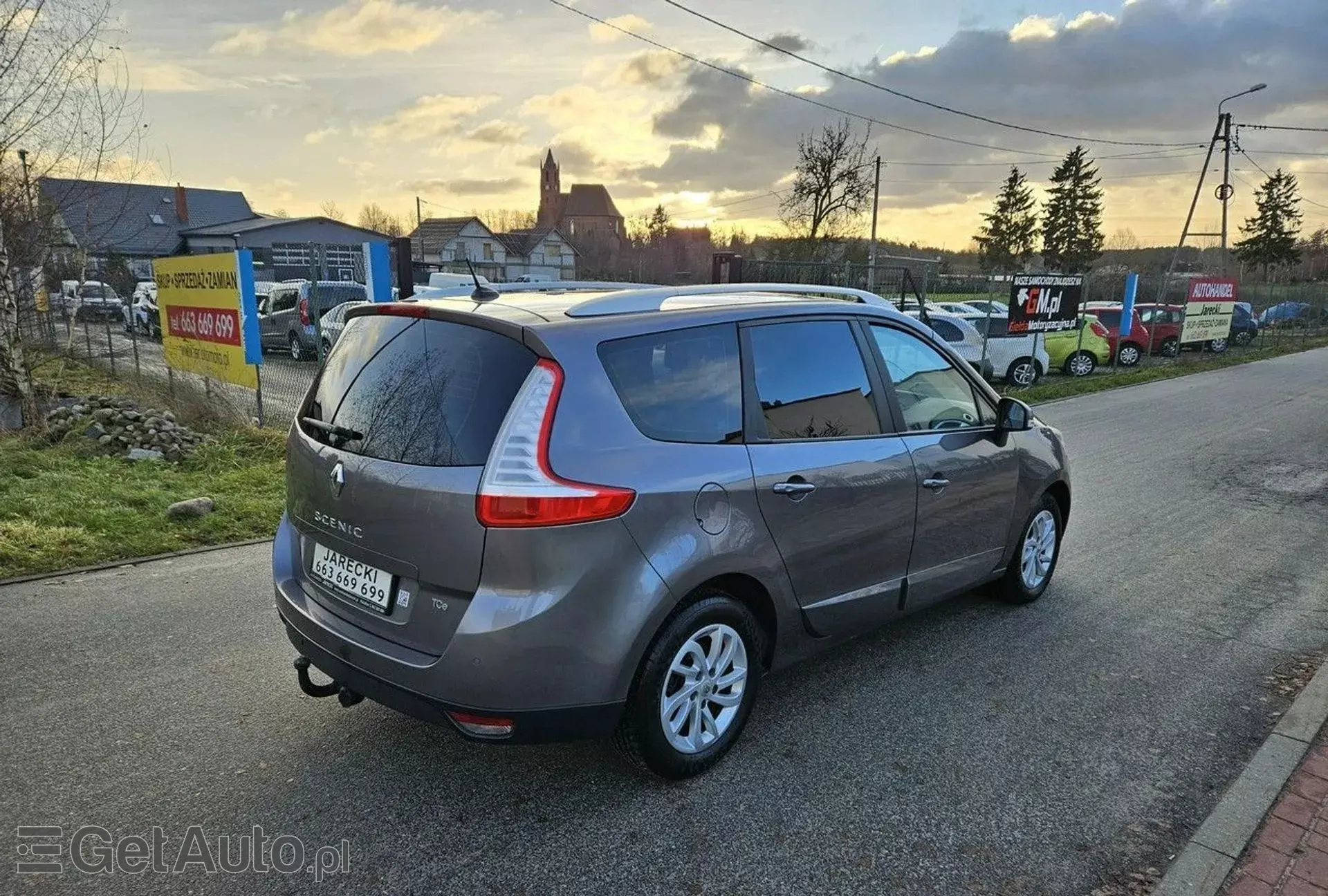 RENAULT Grand Scenic 