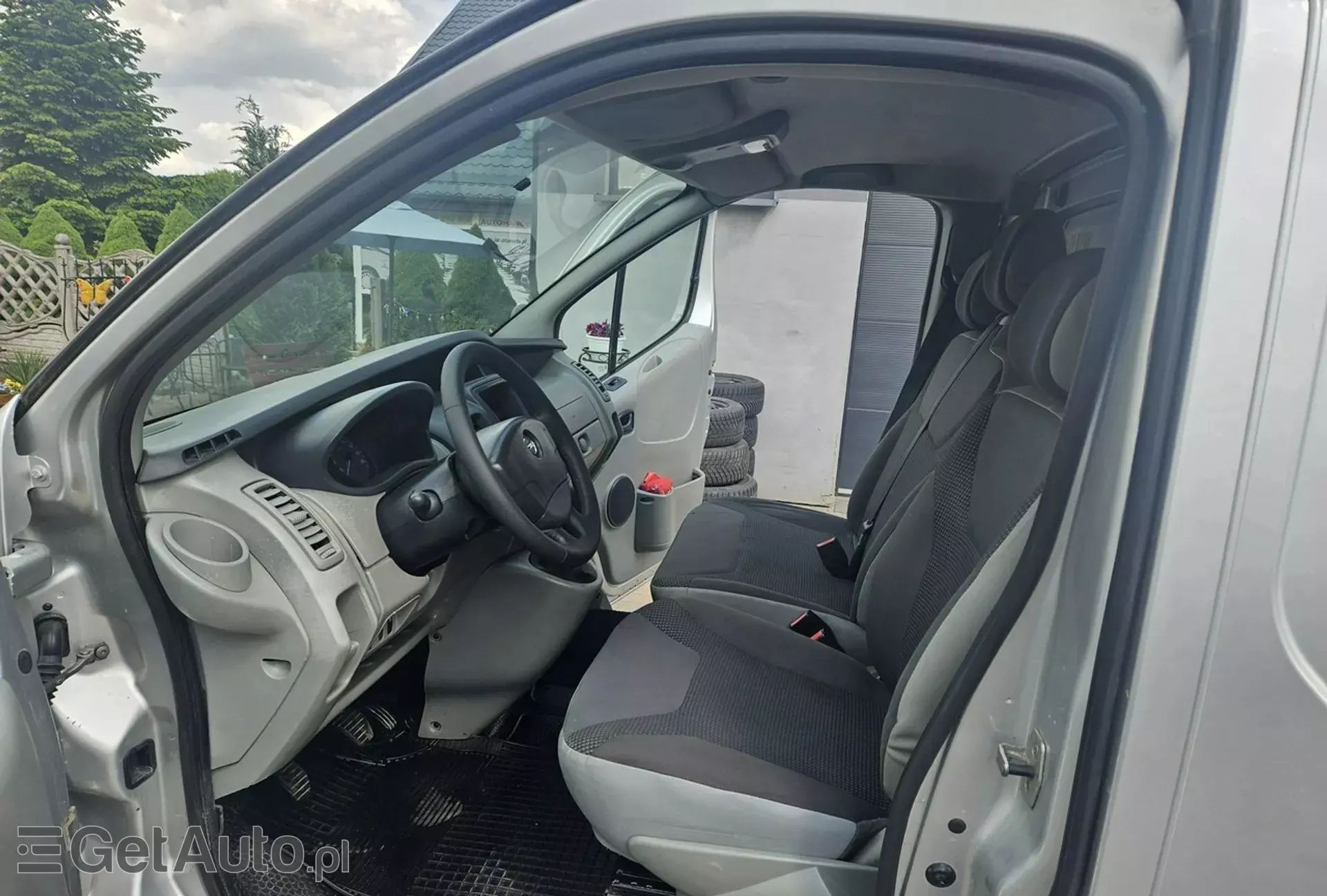 OPEL Vivaro 