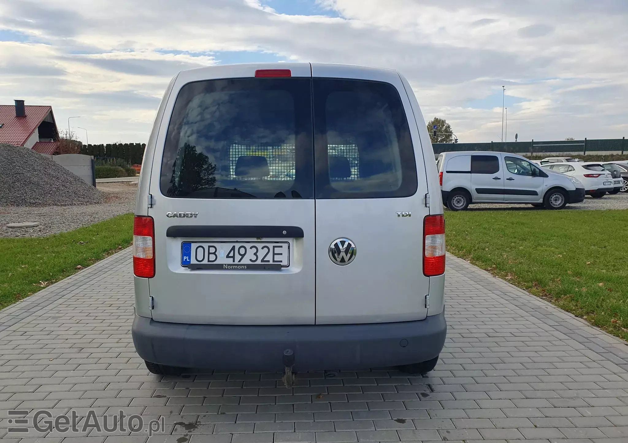 VOLKSWAGEN Caddy 