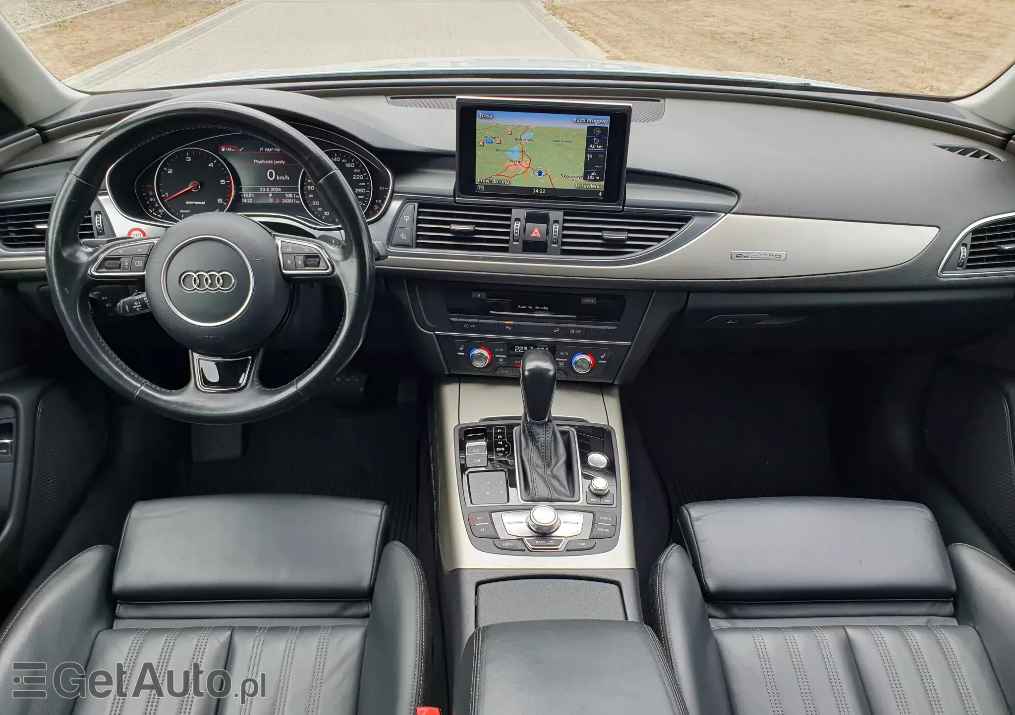 AUDI A6 Avant S tronic