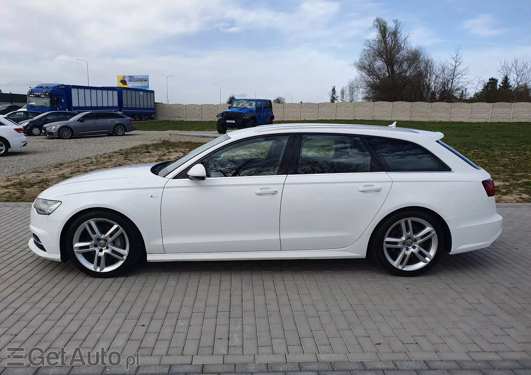 AUDI A6 Avant S tronic