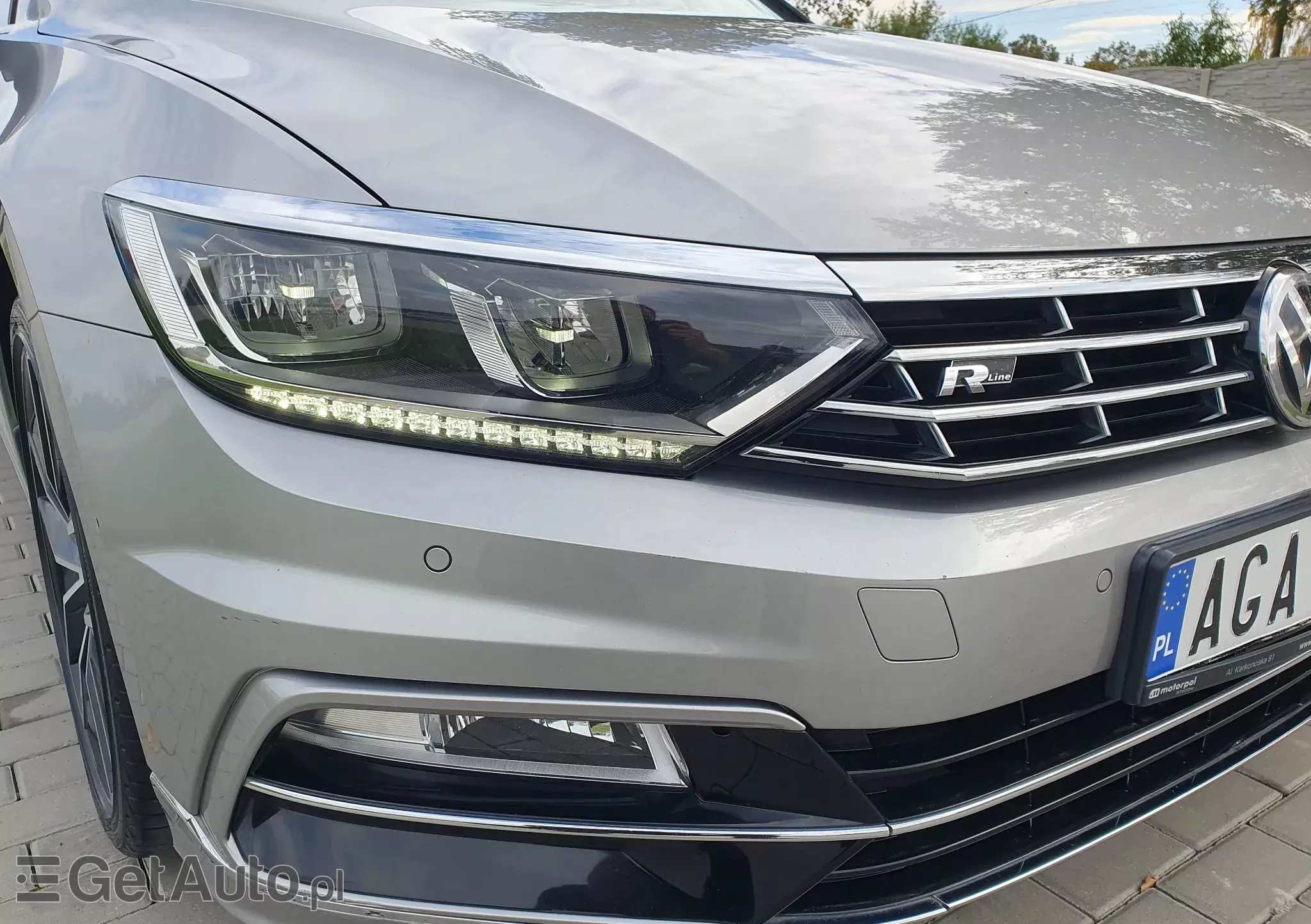 VOLKSWAGEN Passat Highline DSG