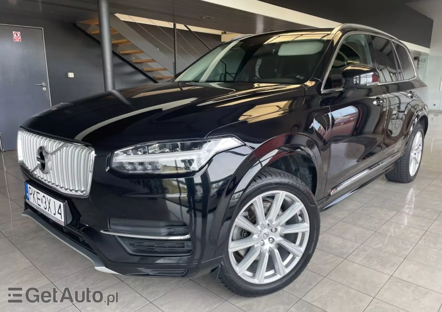 VOLVO XC90 