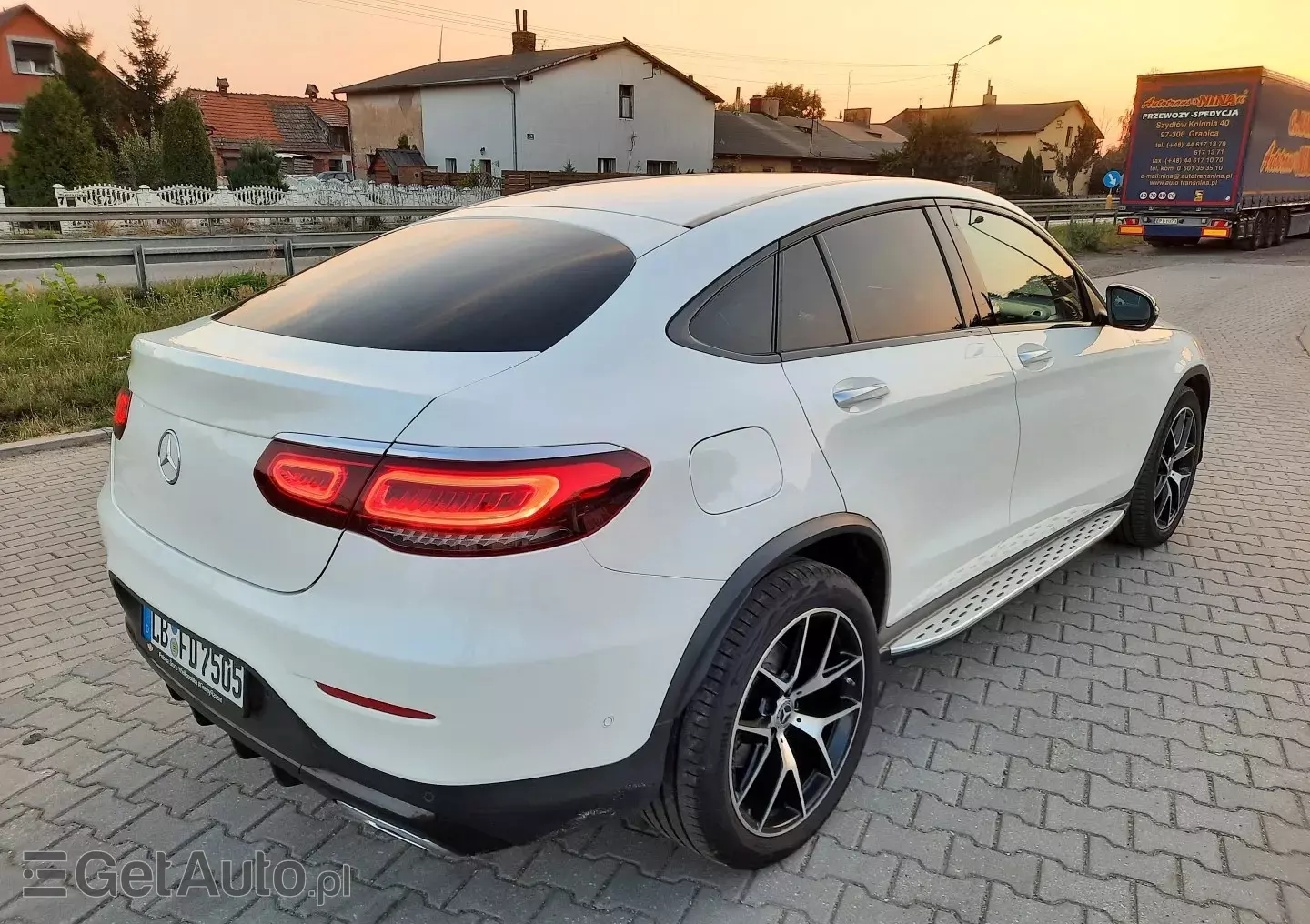 MERCEDES-BENZ GLC 4Matic 9G-TRONIC AMG Line