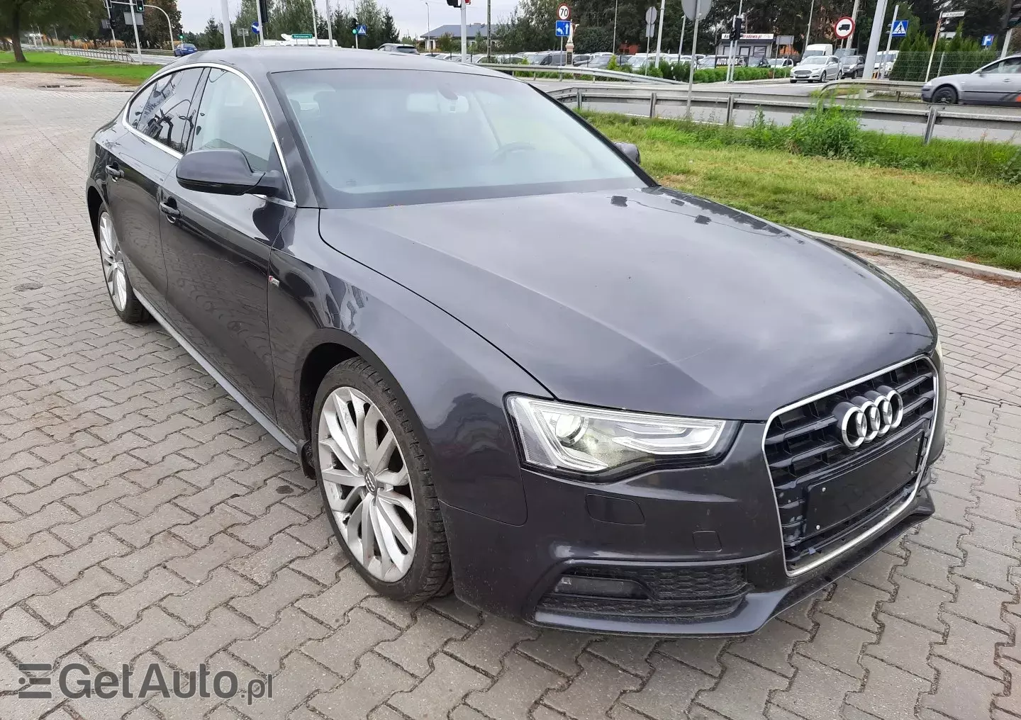 AUDI A4 