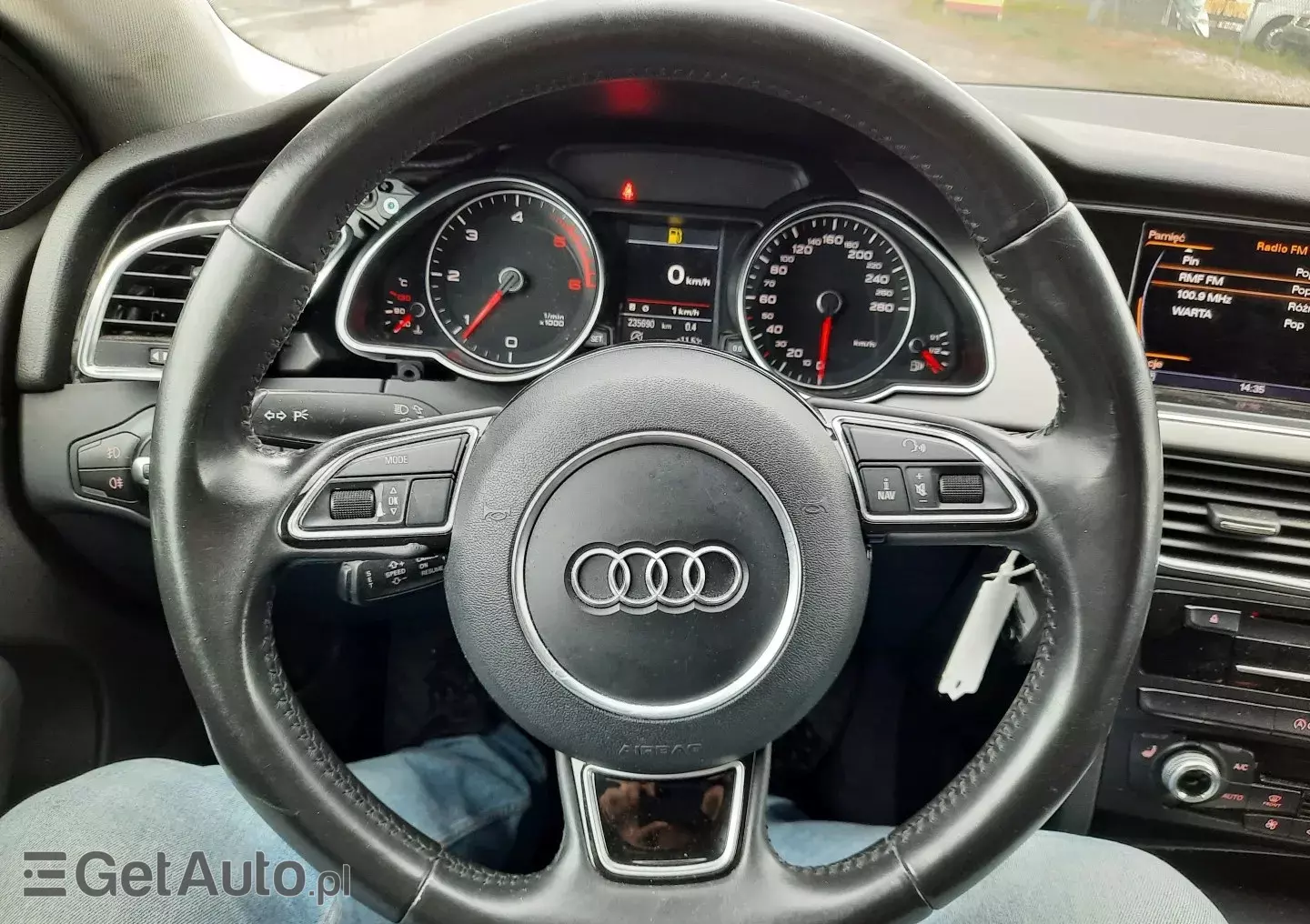 AUDI A4 