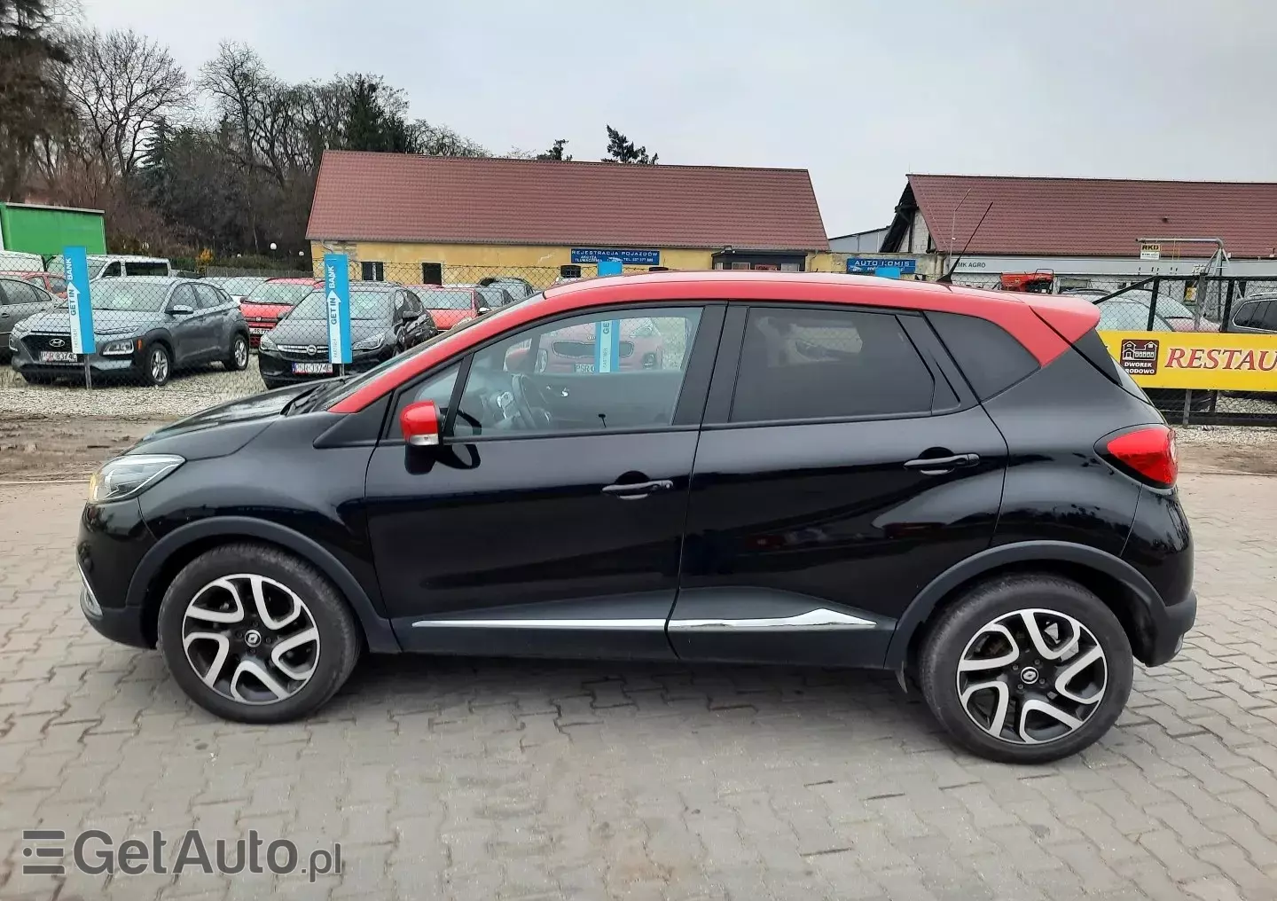 RENAULT Captur 