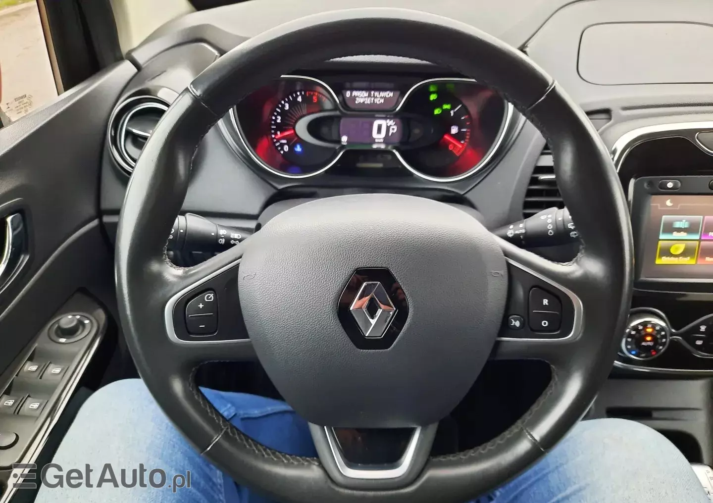 RENAULT Captur 