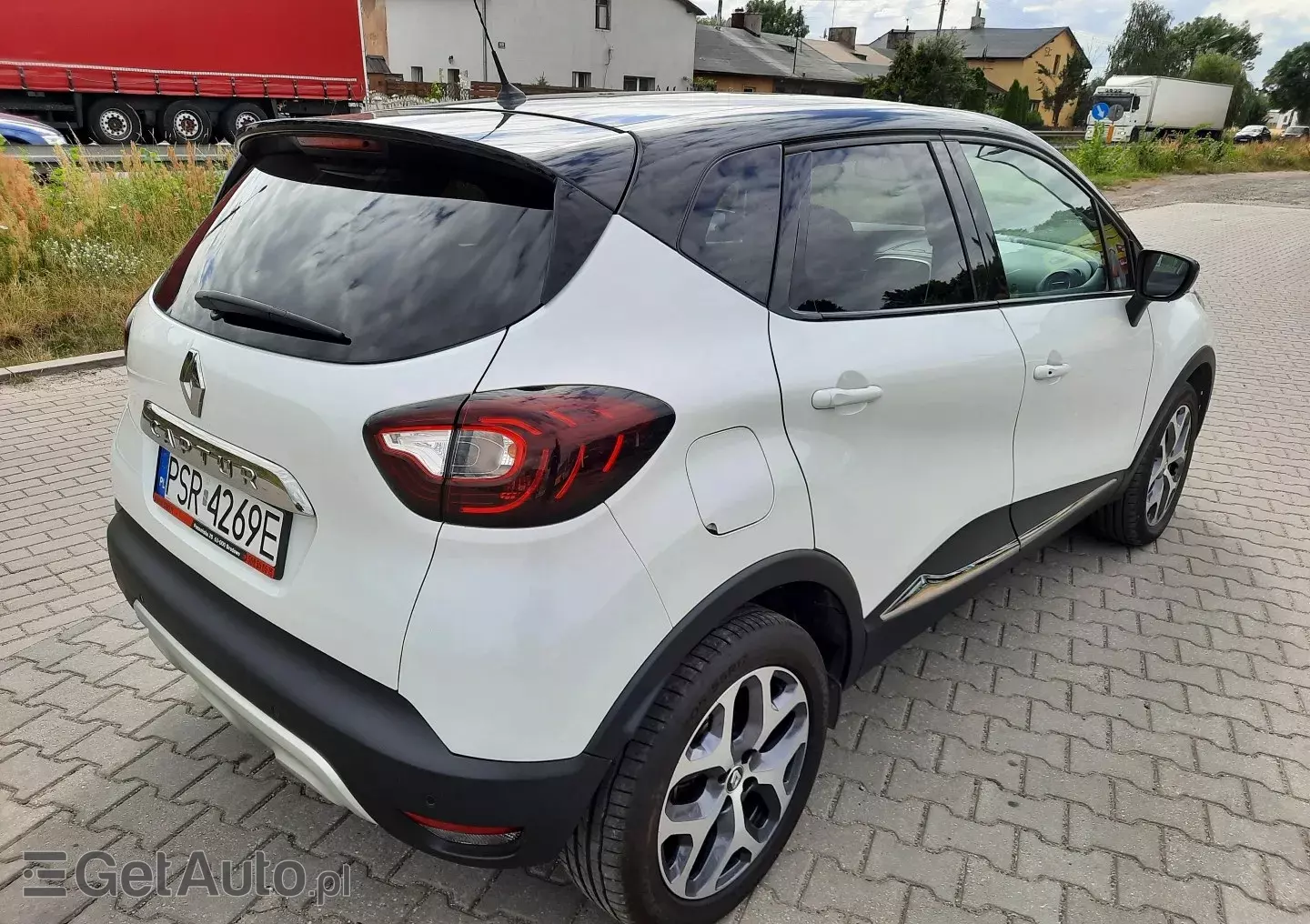 RENAULT Captur 