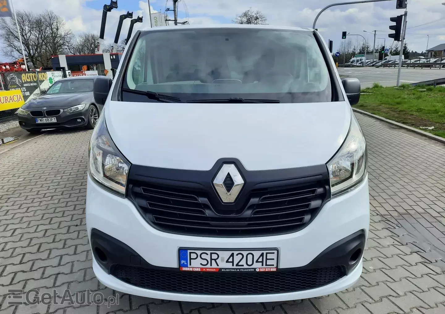 RENAULT Trafic L2H1 Business (1200)