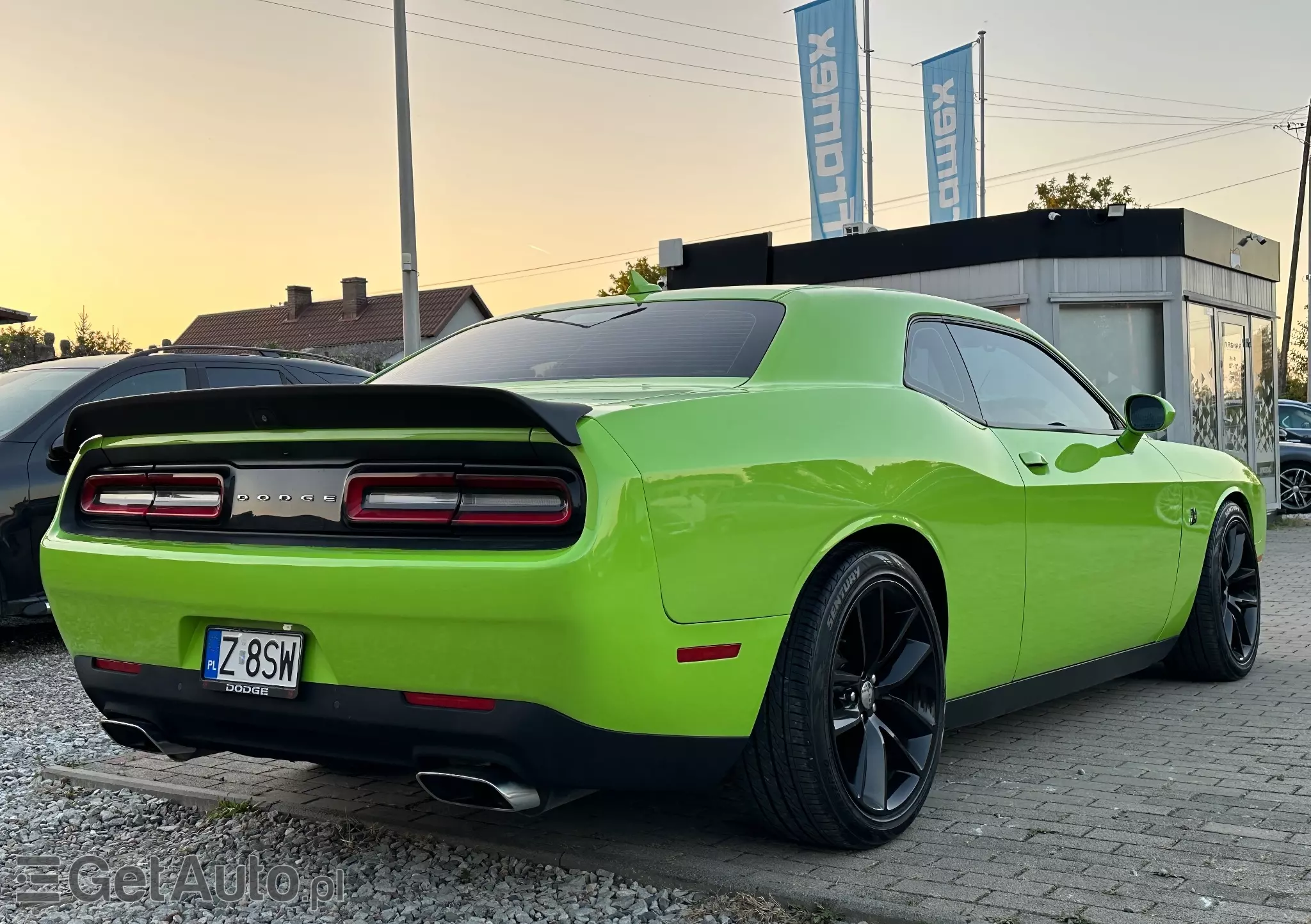 DODGE CHALLENGER Automatik 392 Hemi Scat Pack Shaker