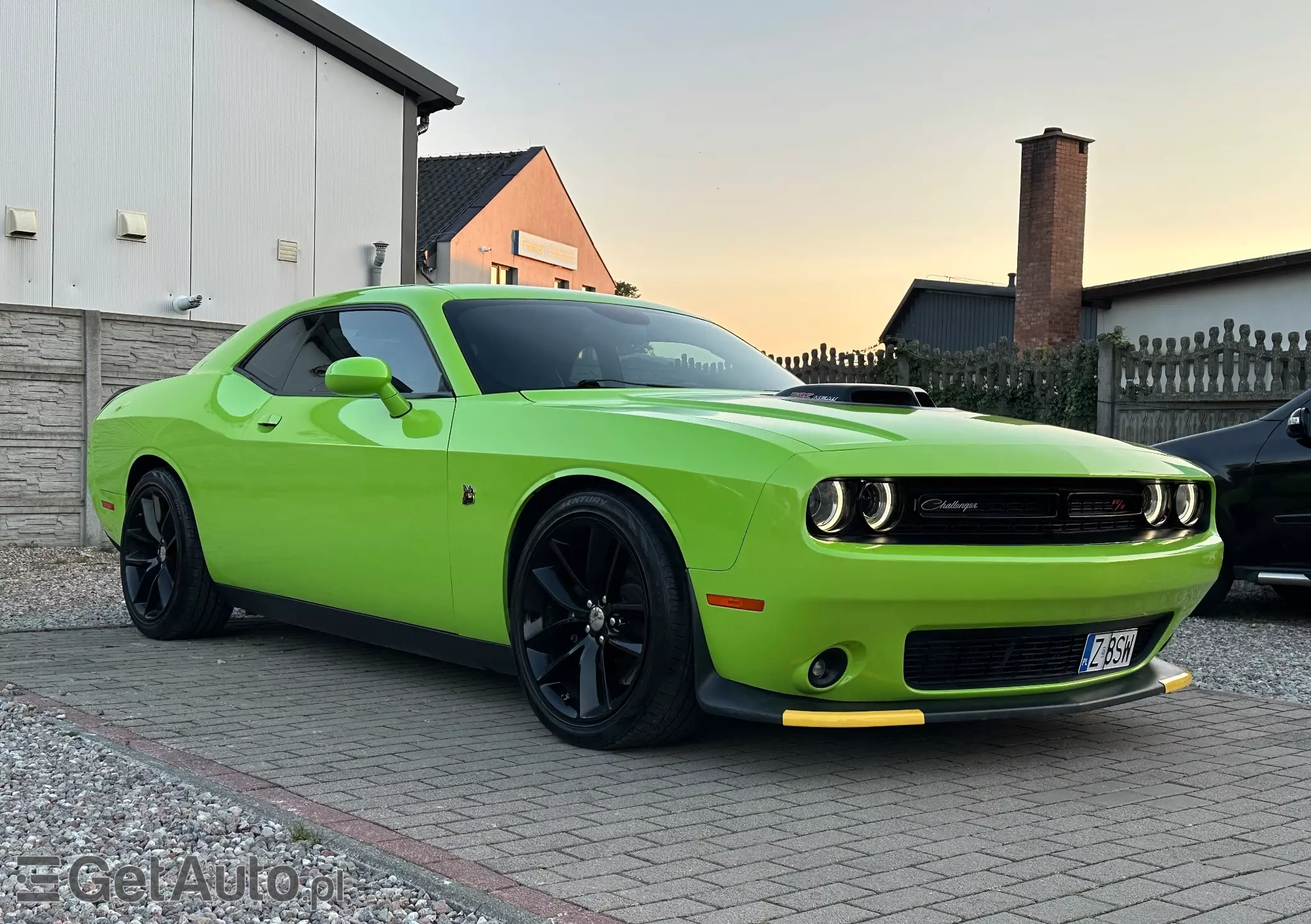 DODGE CHALLENGER Automatik 392 Hemi Scat Pack Shaker