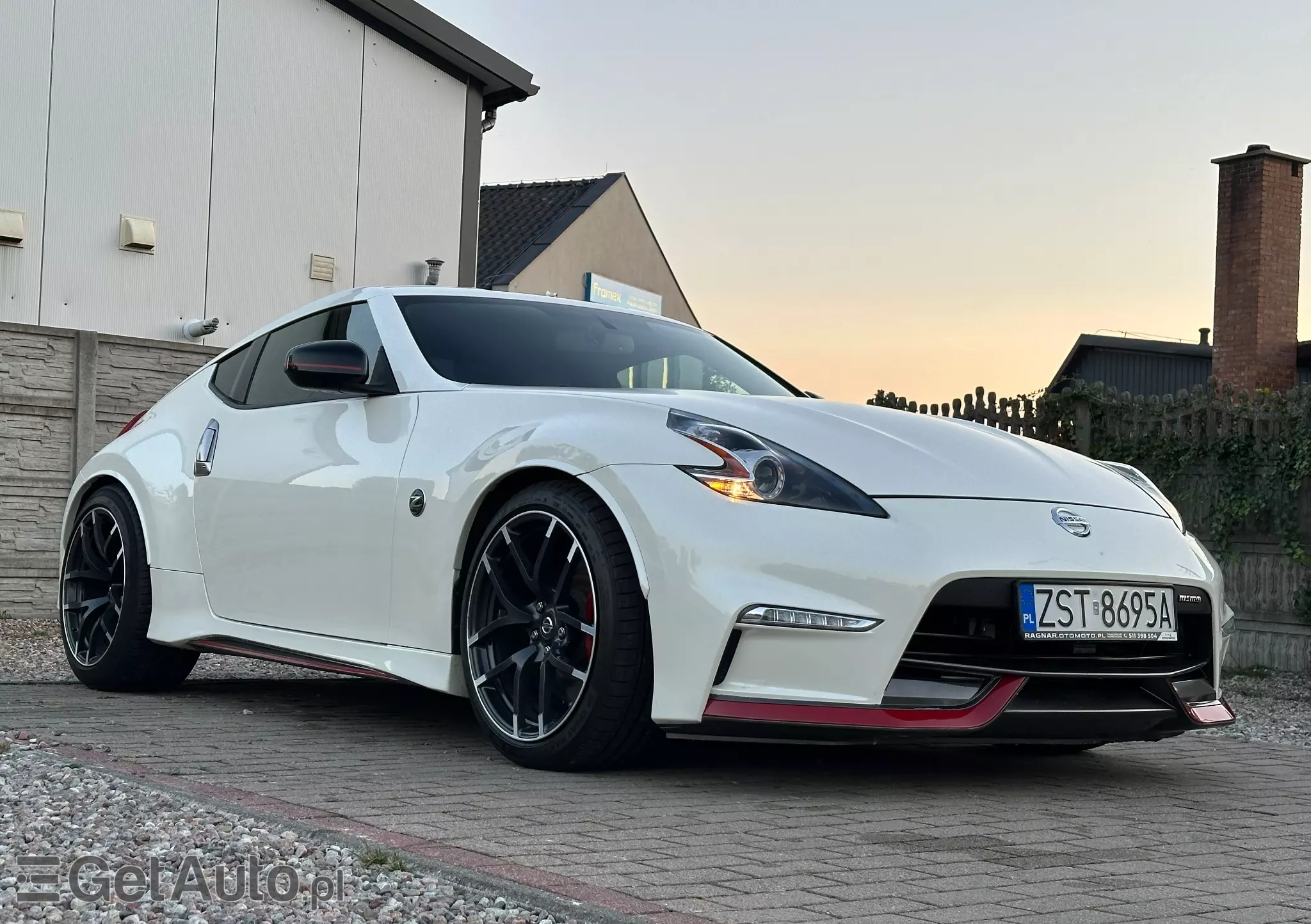 NISSAN 370Z NISMO