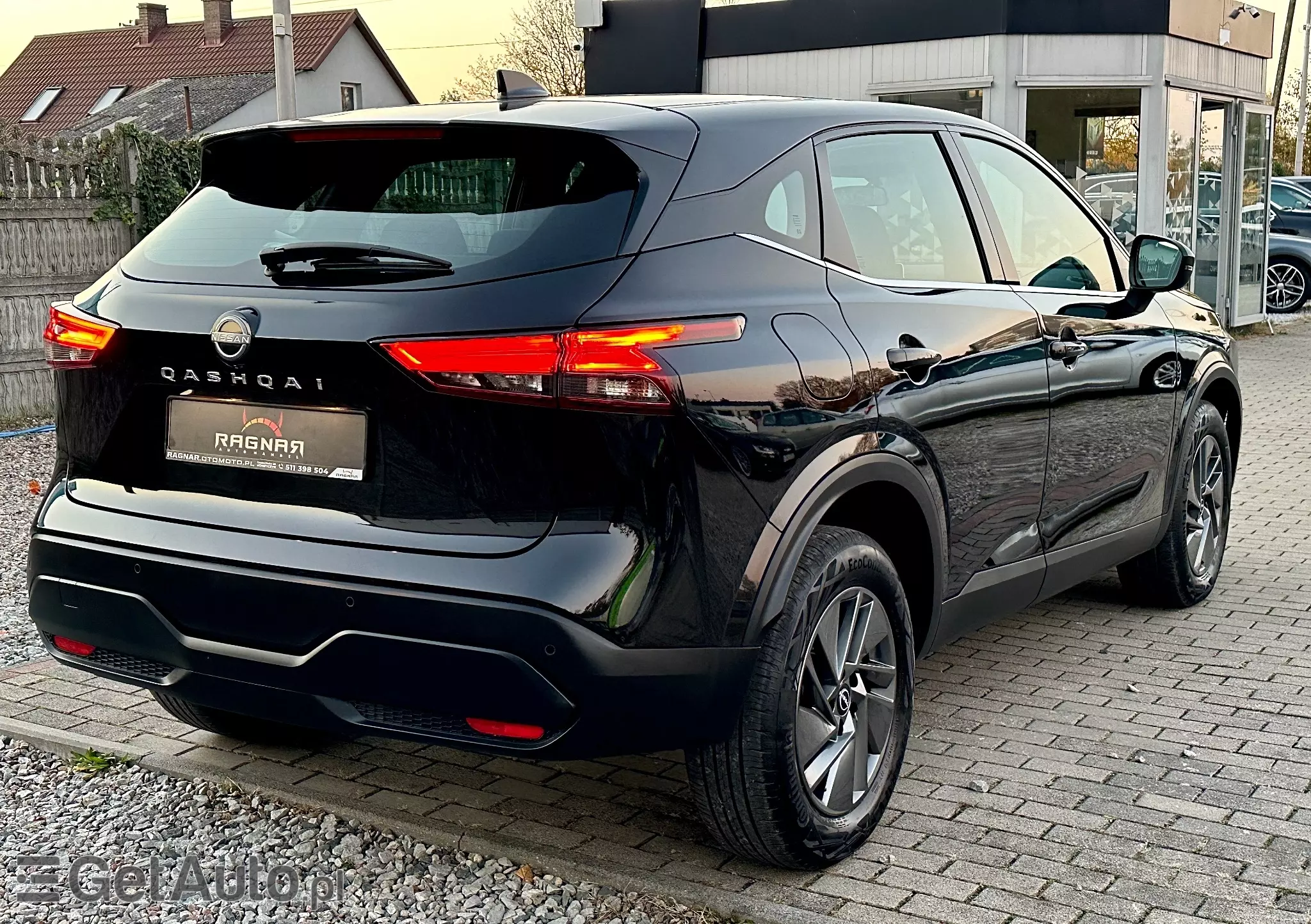 NISSAN Qashqai N-Connecta Xtronic