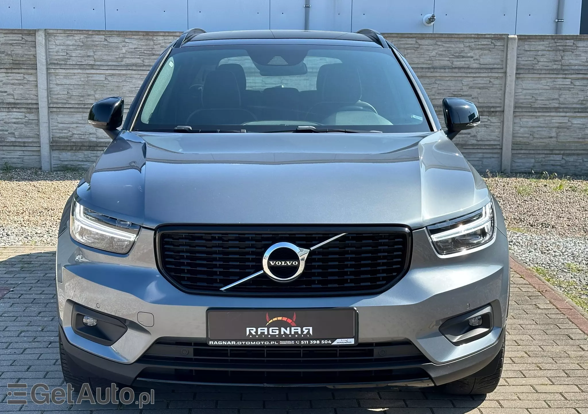 VOLVO XC40 D3 R-Design