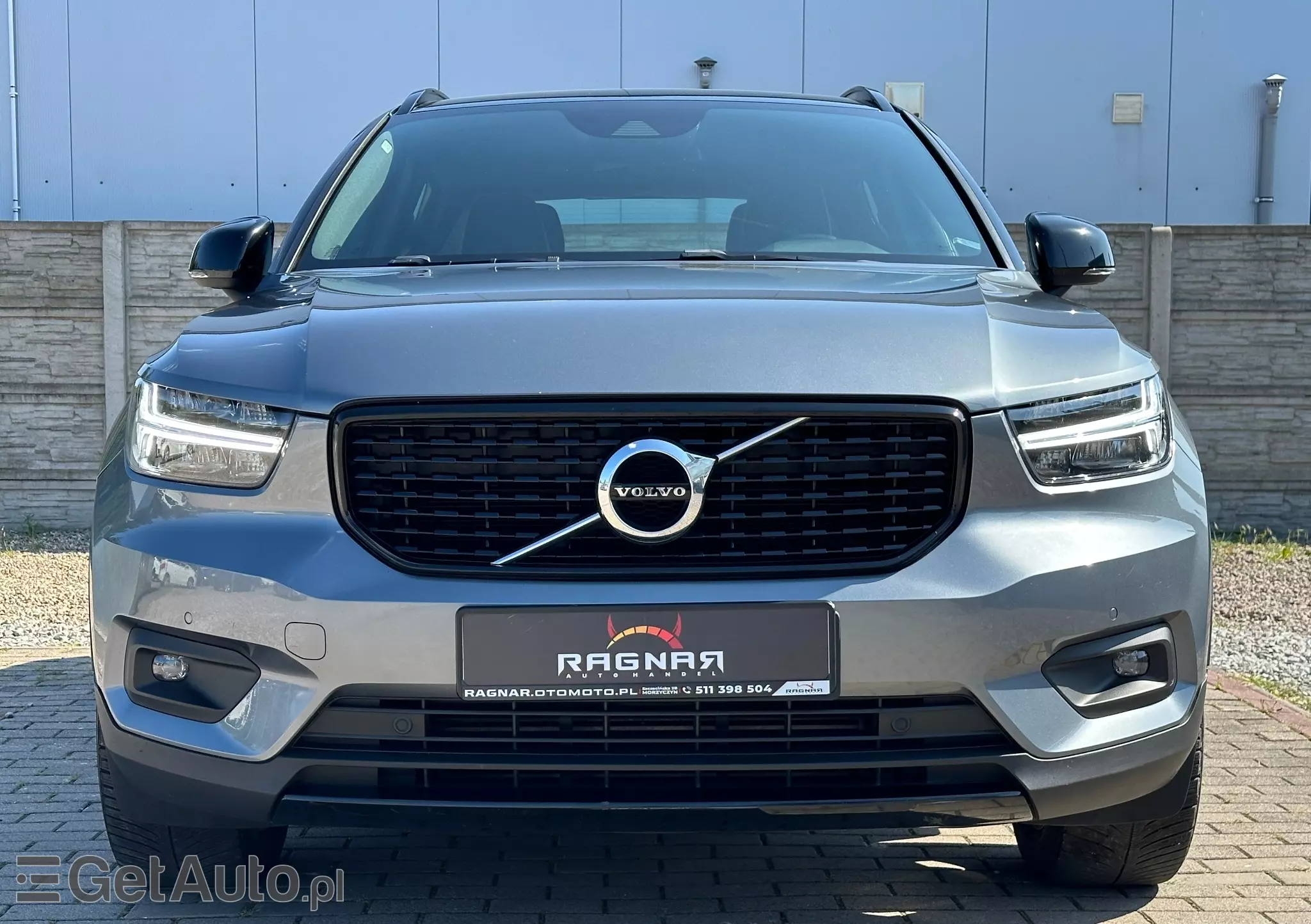 VOLVO XC40 D3 R-Design