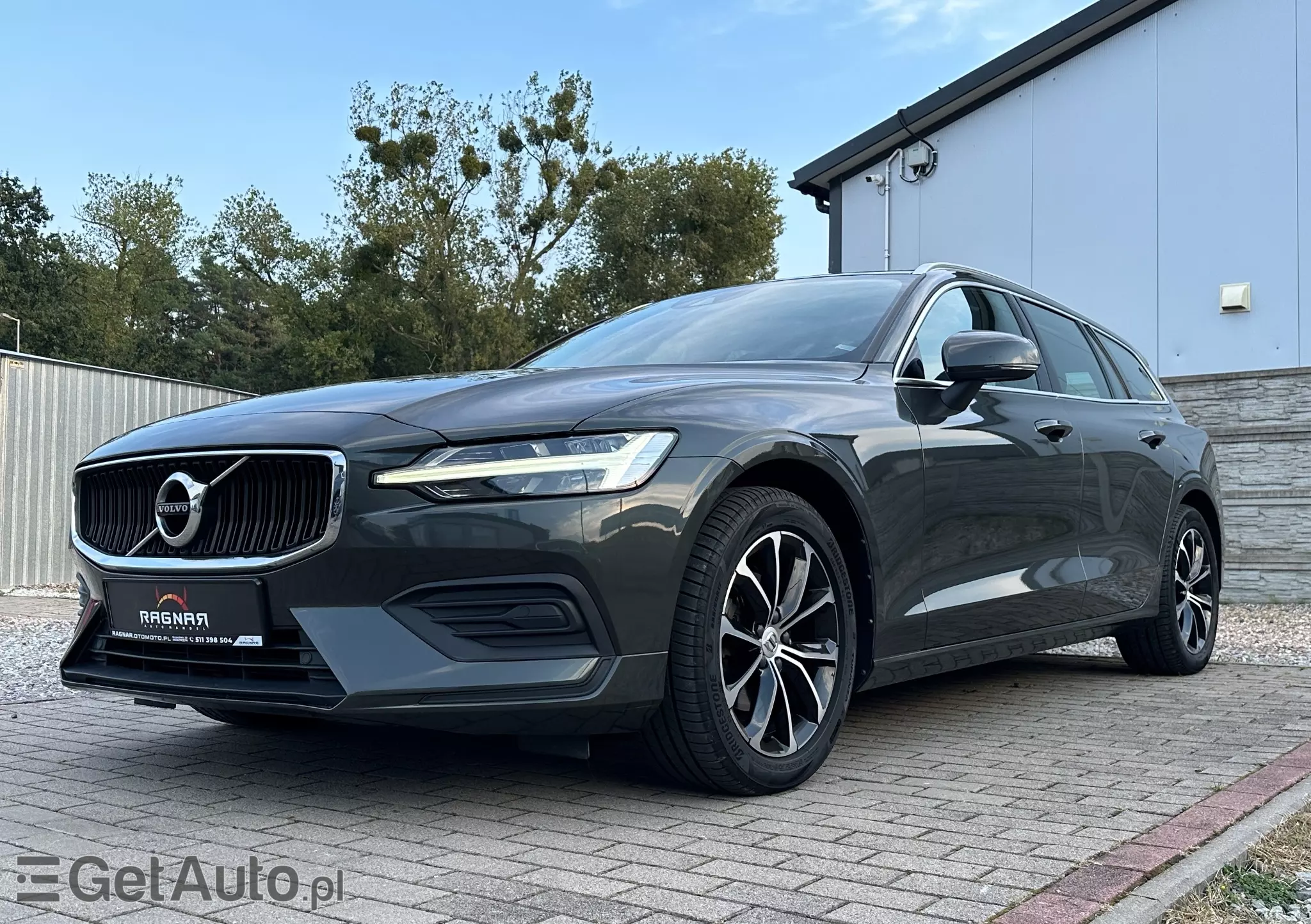 VOLVO V60 Momentum Getr