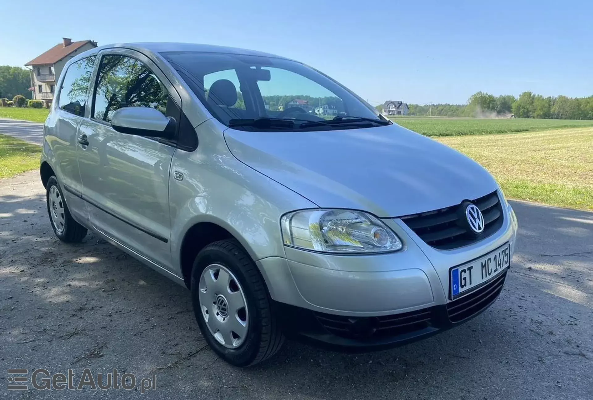 VOLKSWAGEN Fox 