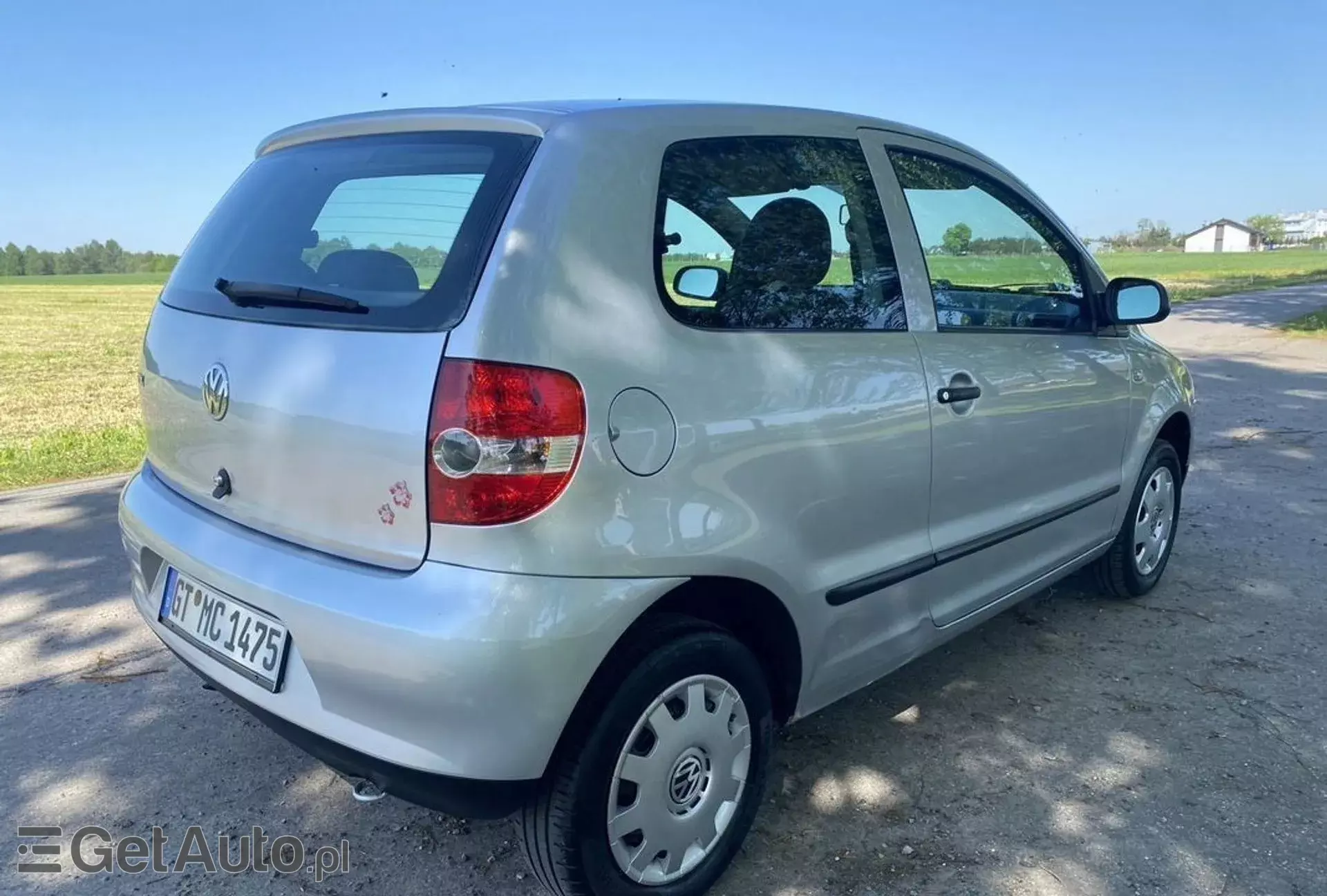 VOLKSWAGEN Fox 