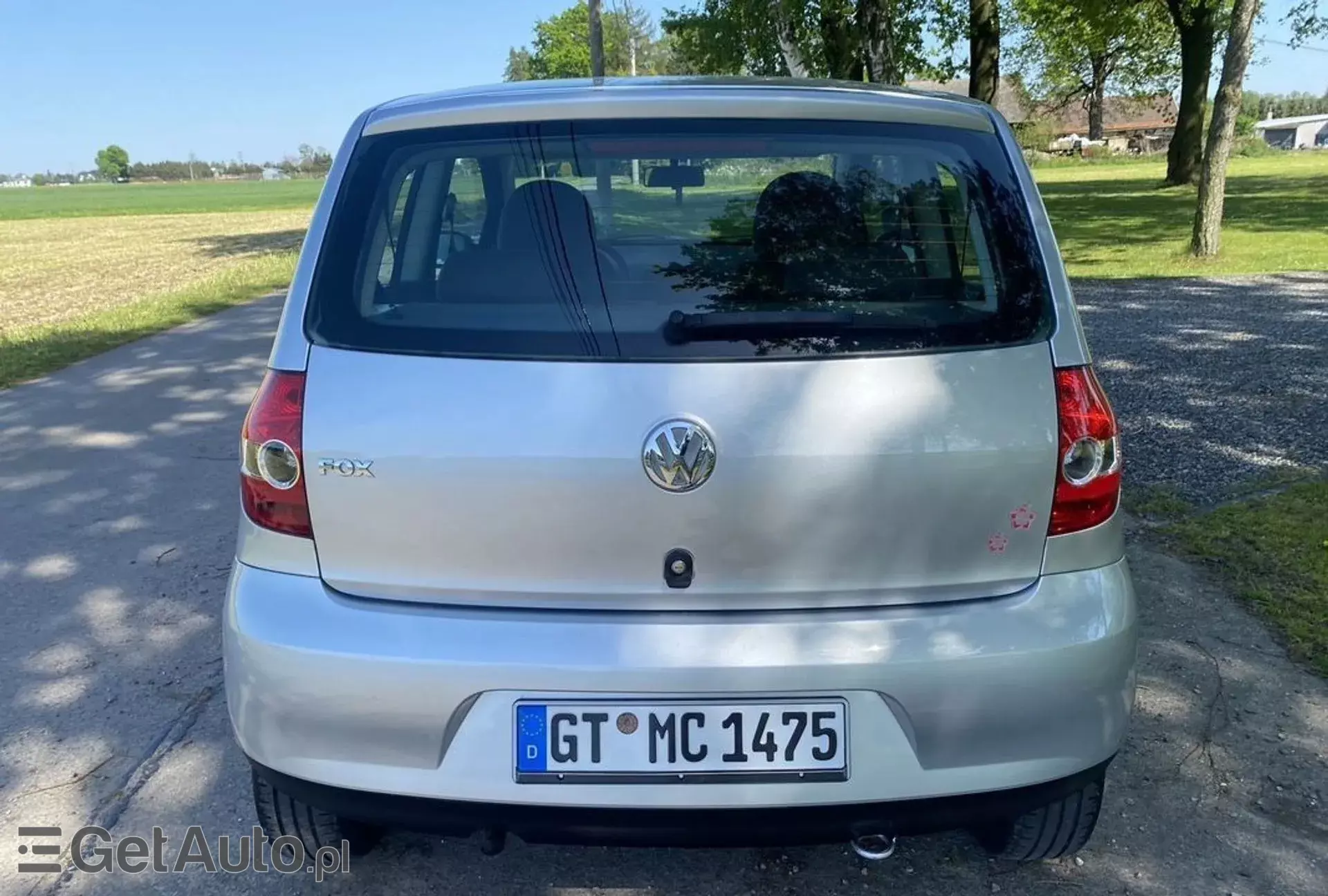 VOLKSWAGEN Fox 