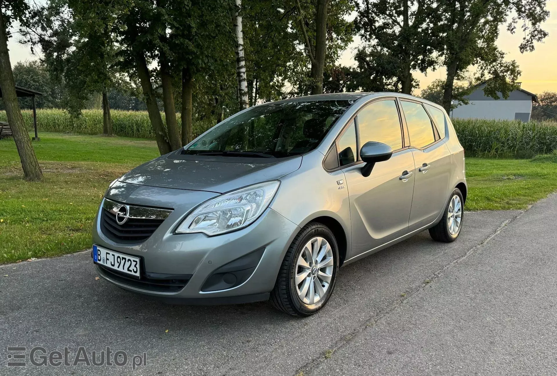 OPEL Meriva 