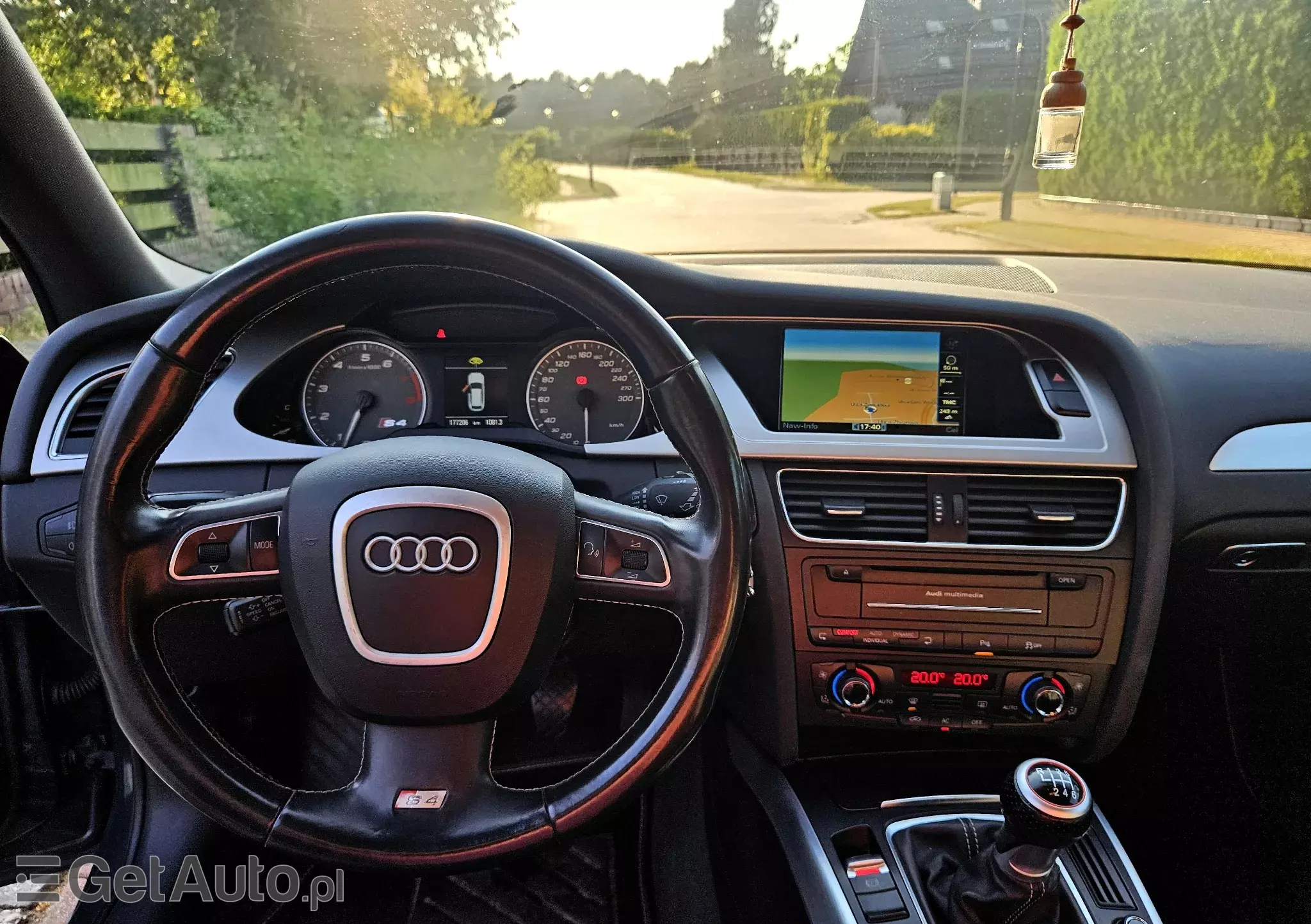 AUDI S4 Avant