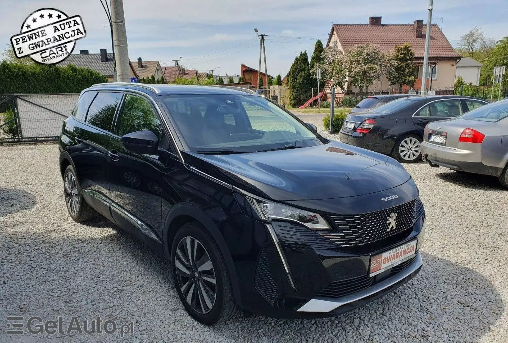 PEUGEOT 5008 