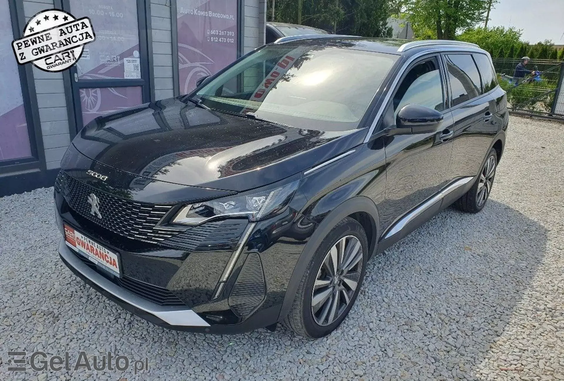 PEUGEOT 5008 