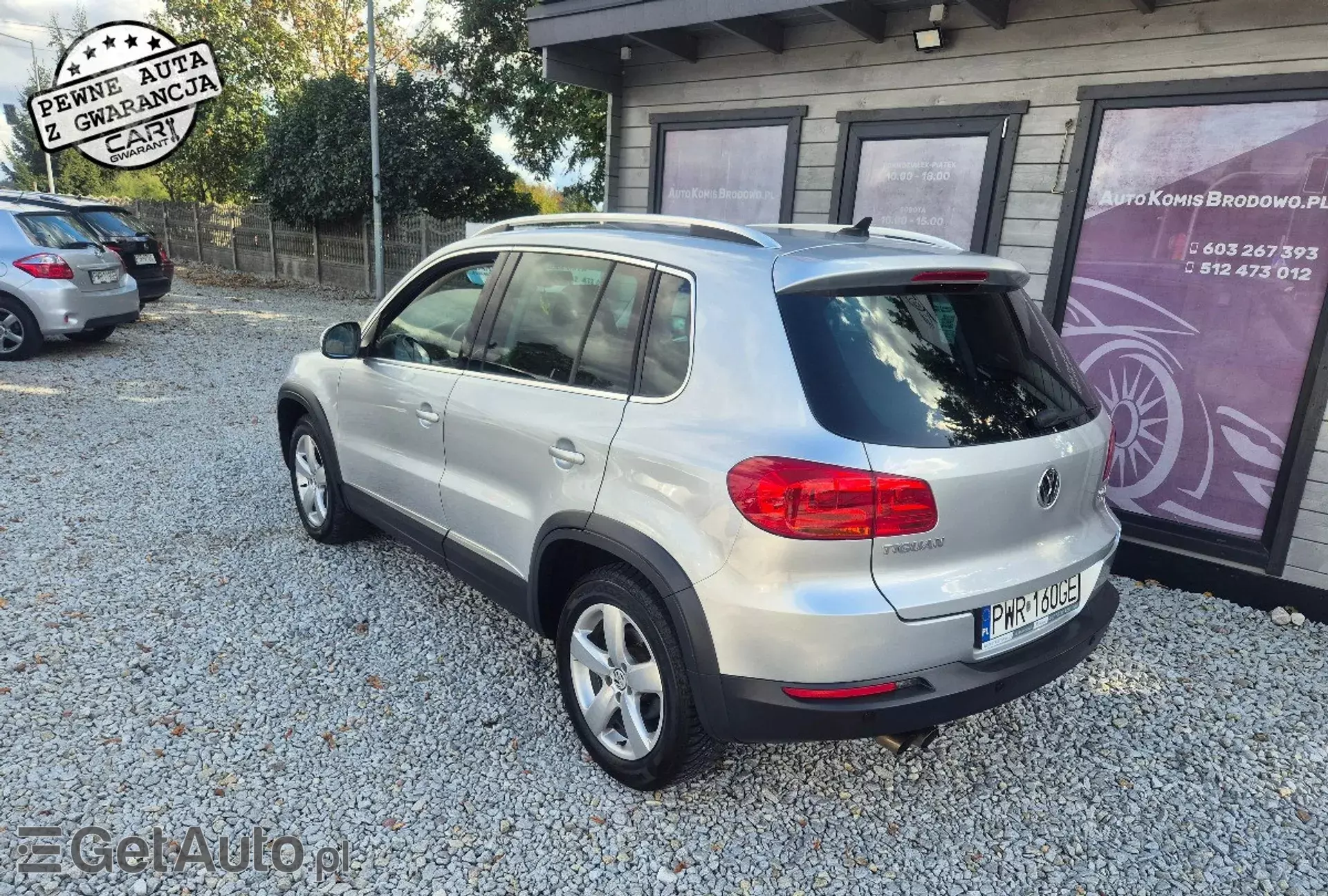 VOLKSWAGEN Tiguan 