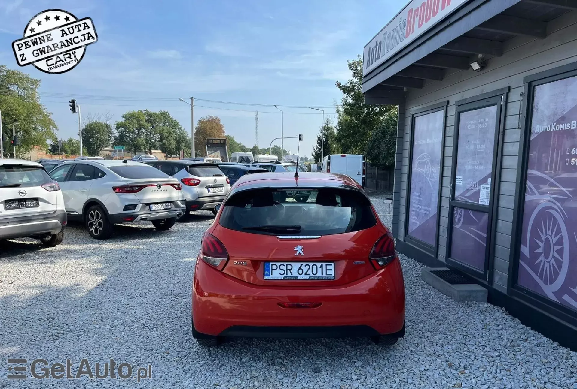 PEUGEOT 208 