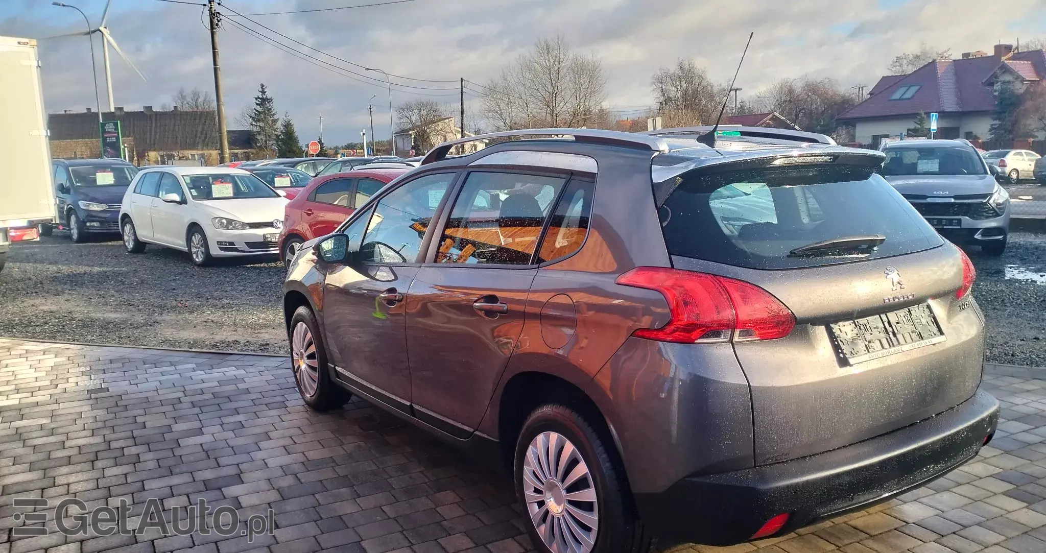 PEUGEOT 2008 Active