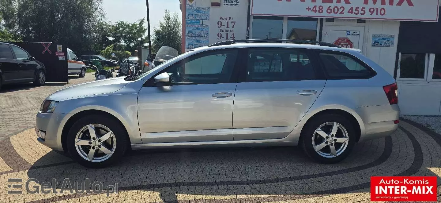 SKODA Octavia 