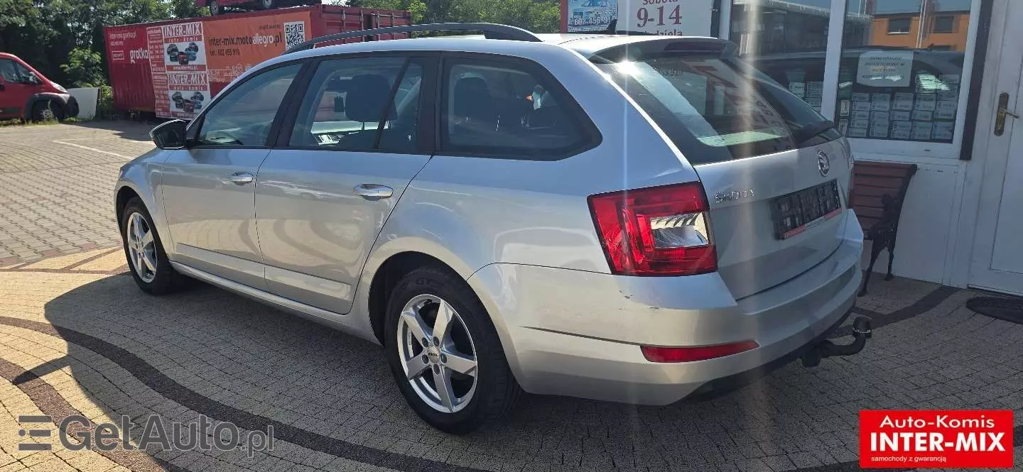 SKODA Octavia 