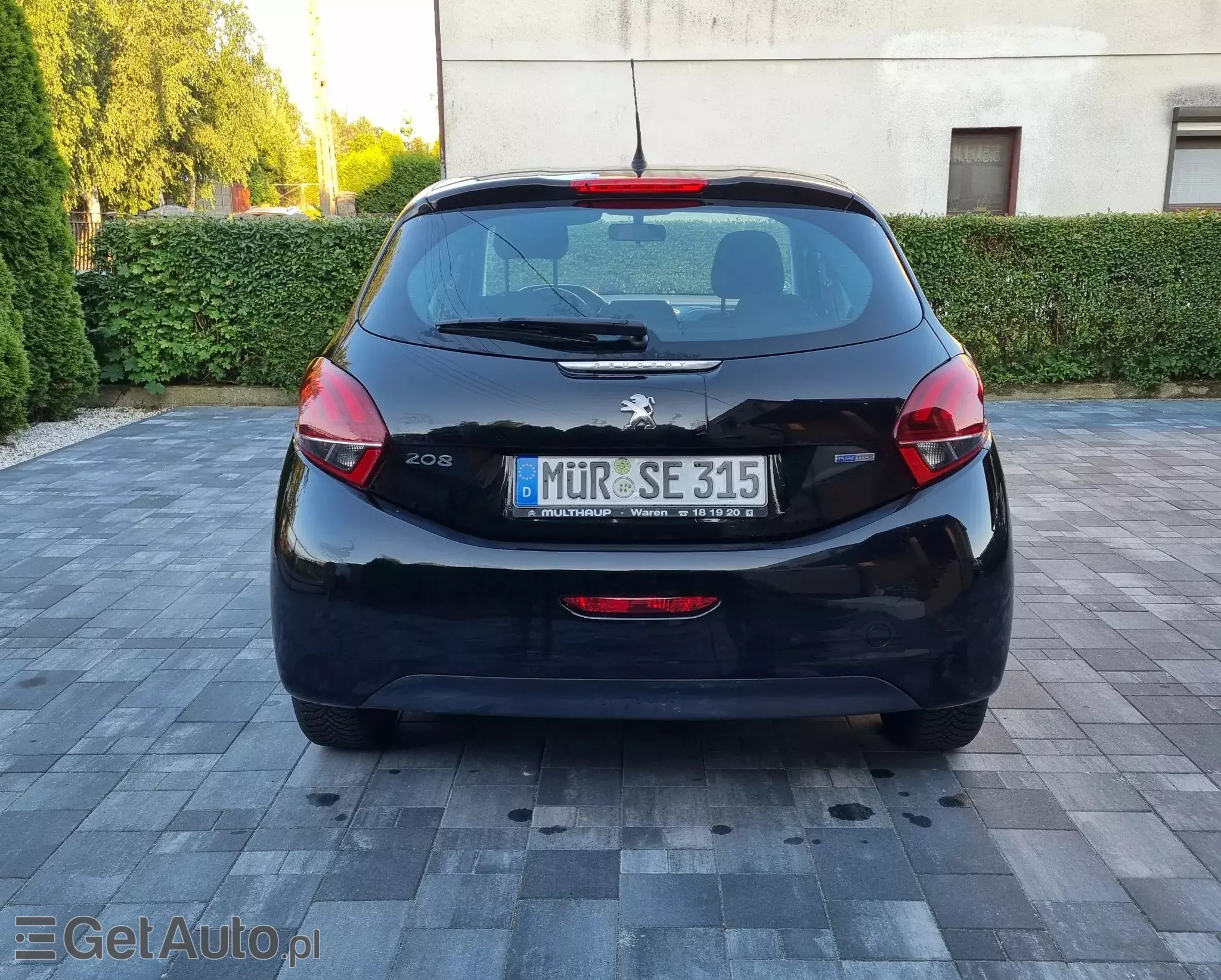 PEUGEOT 208 1.2 PureTech Active