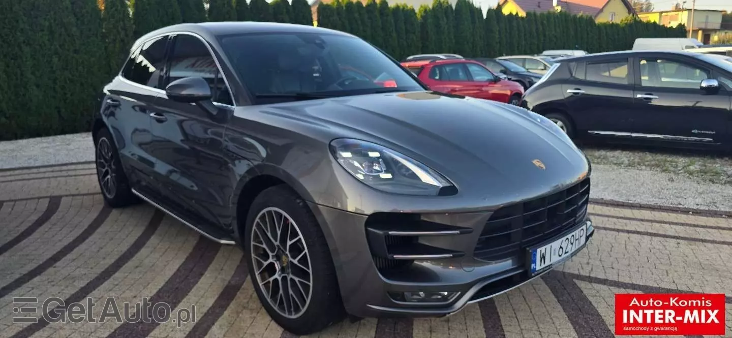 PORSCHE Macan Turbo