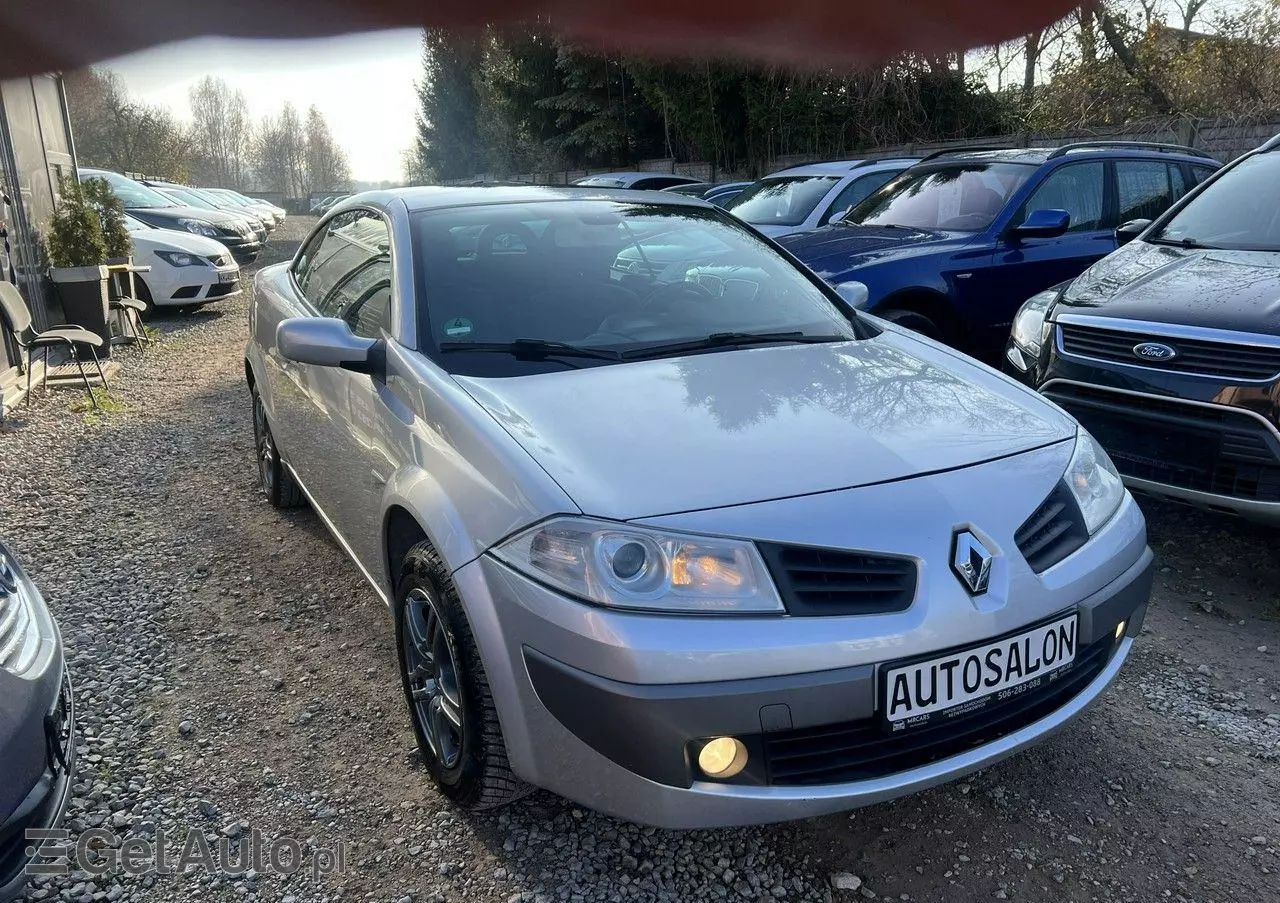 RENAULT Megane 