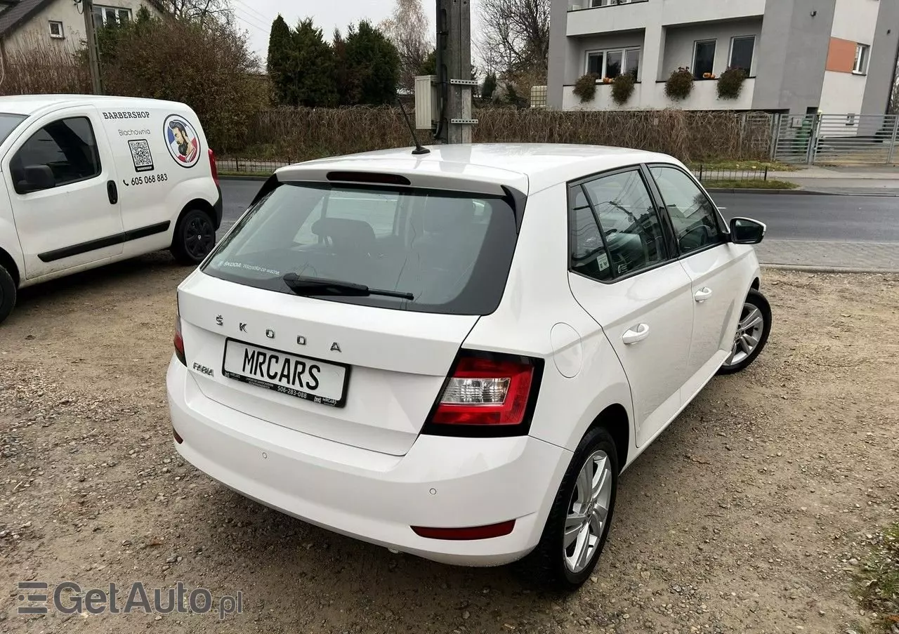 SKODA Fabia 