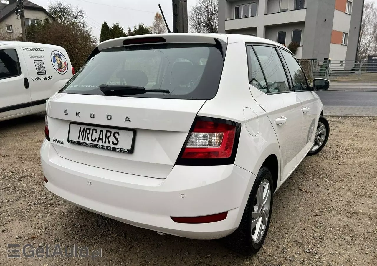 SKODA Fabia 