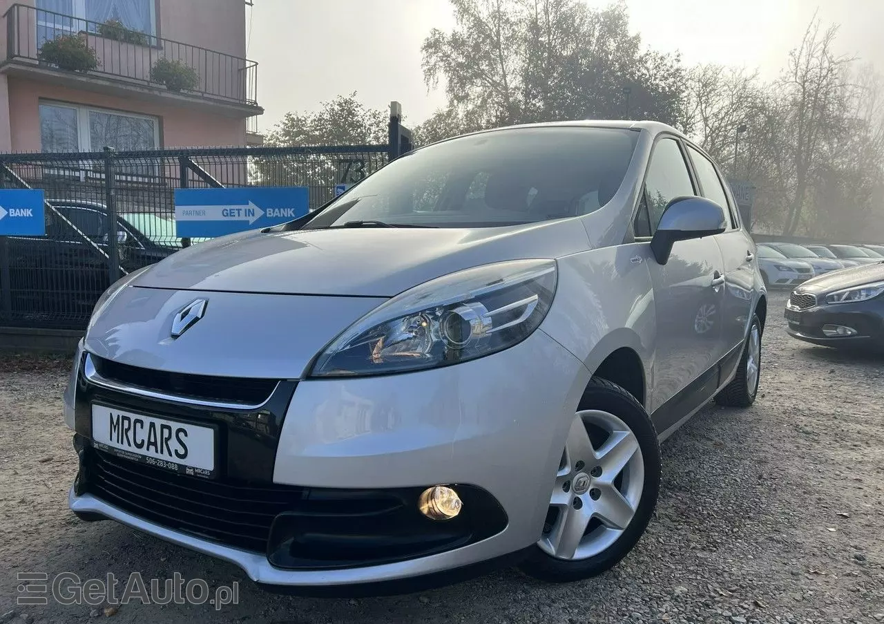 RENAULT Scenic 