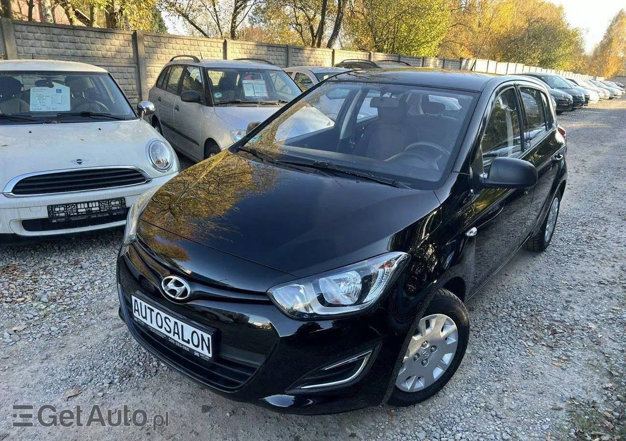 HYUNDAI I20 