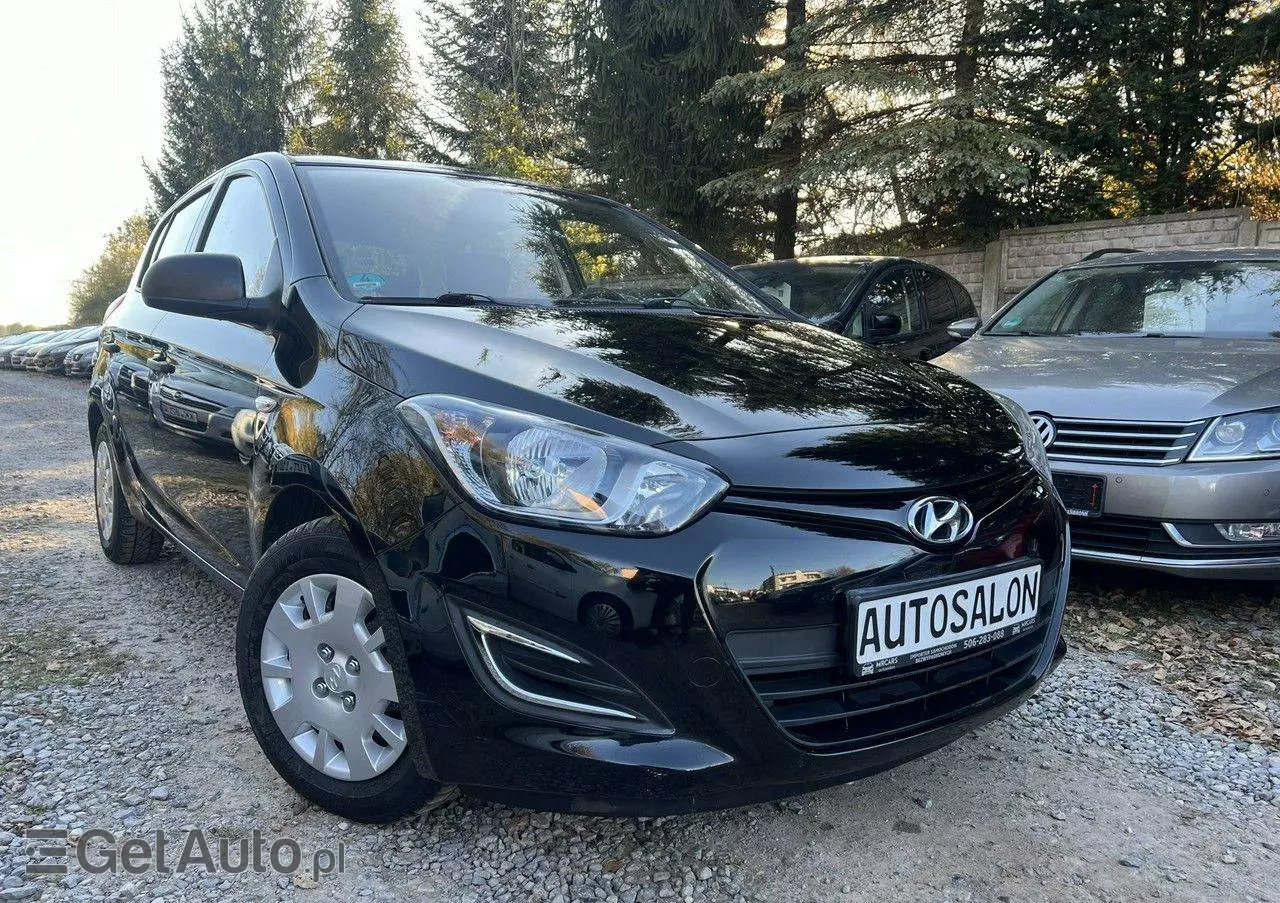 HYUNDAI I20 