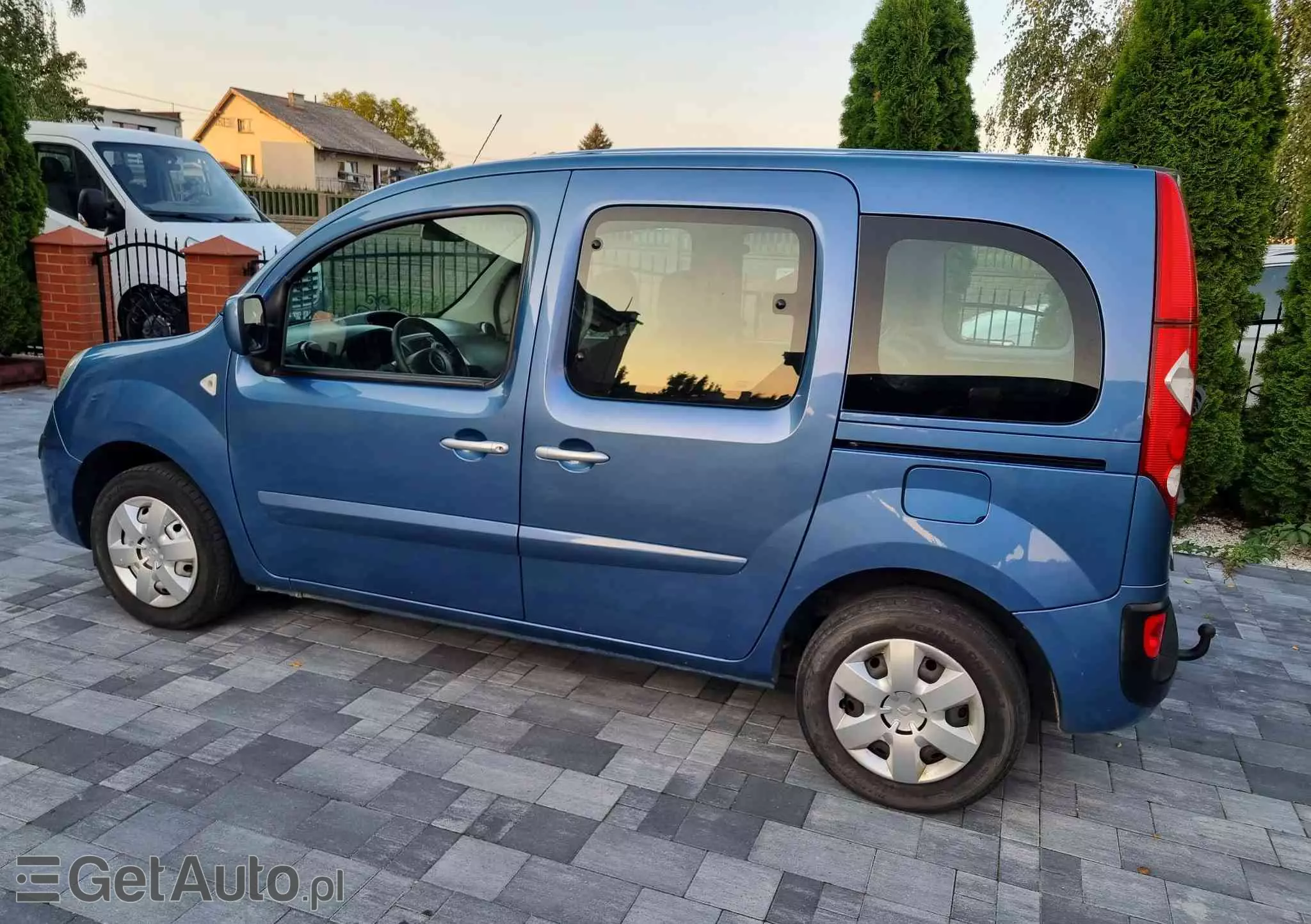 RENAULT Kangoo 