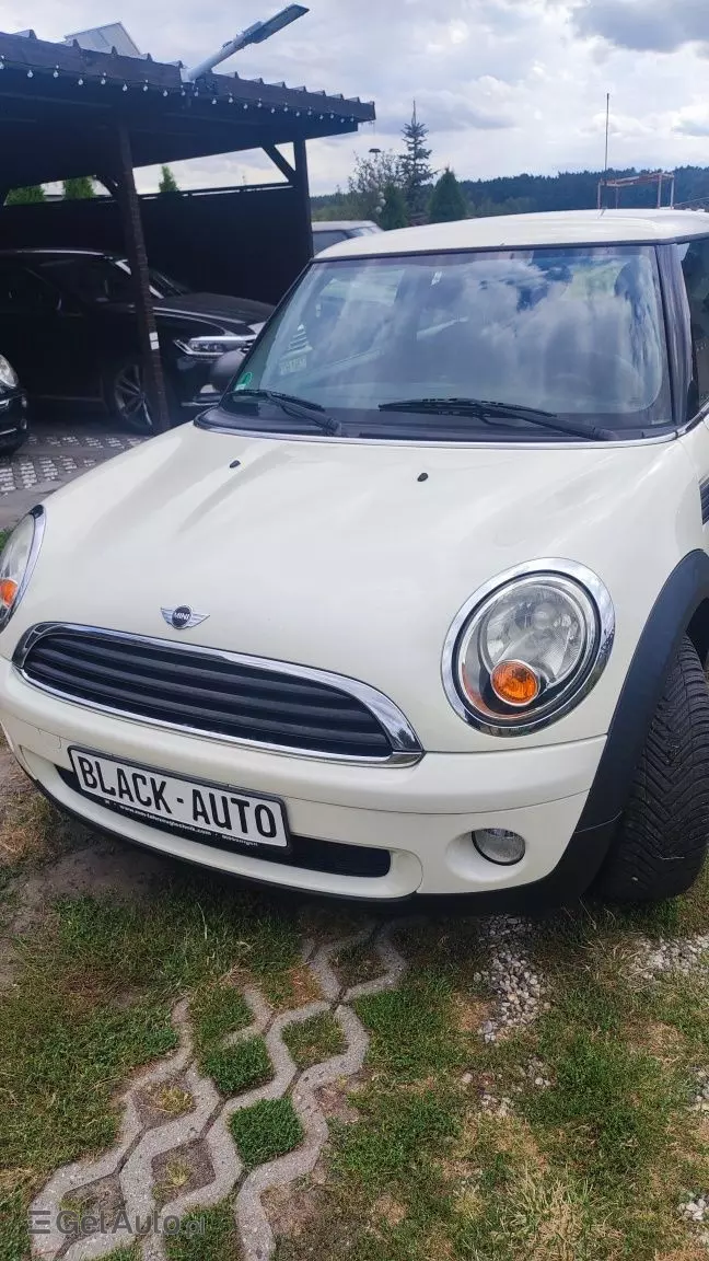 MINI One 