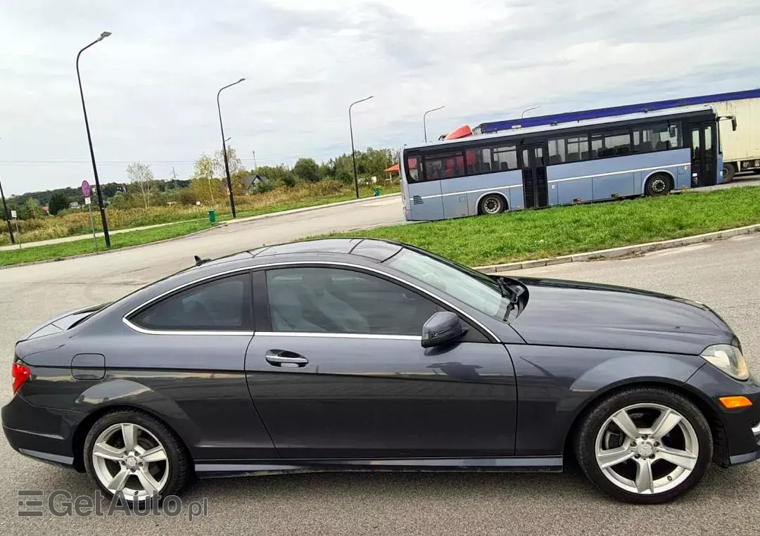 MERCEDES-BENZ Klasa C Coupe Sport 7G-TRONIC