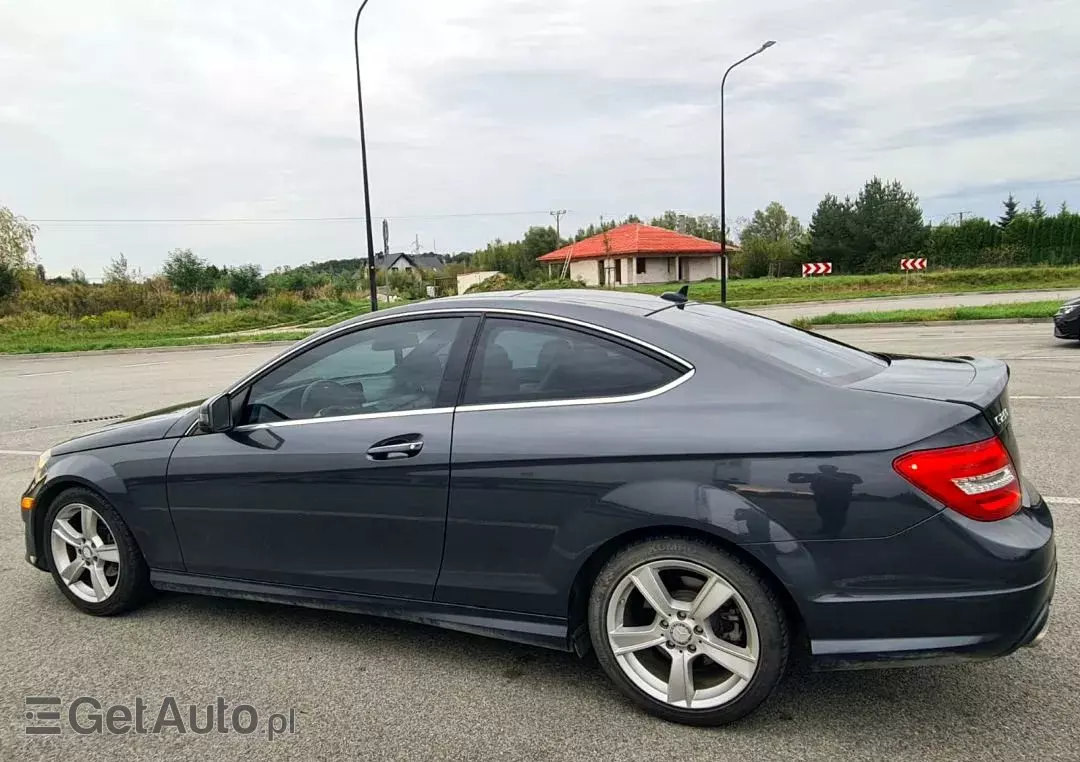 MERCEDES-BENZ Klasa C Coupe Sport 7G-TRONIC