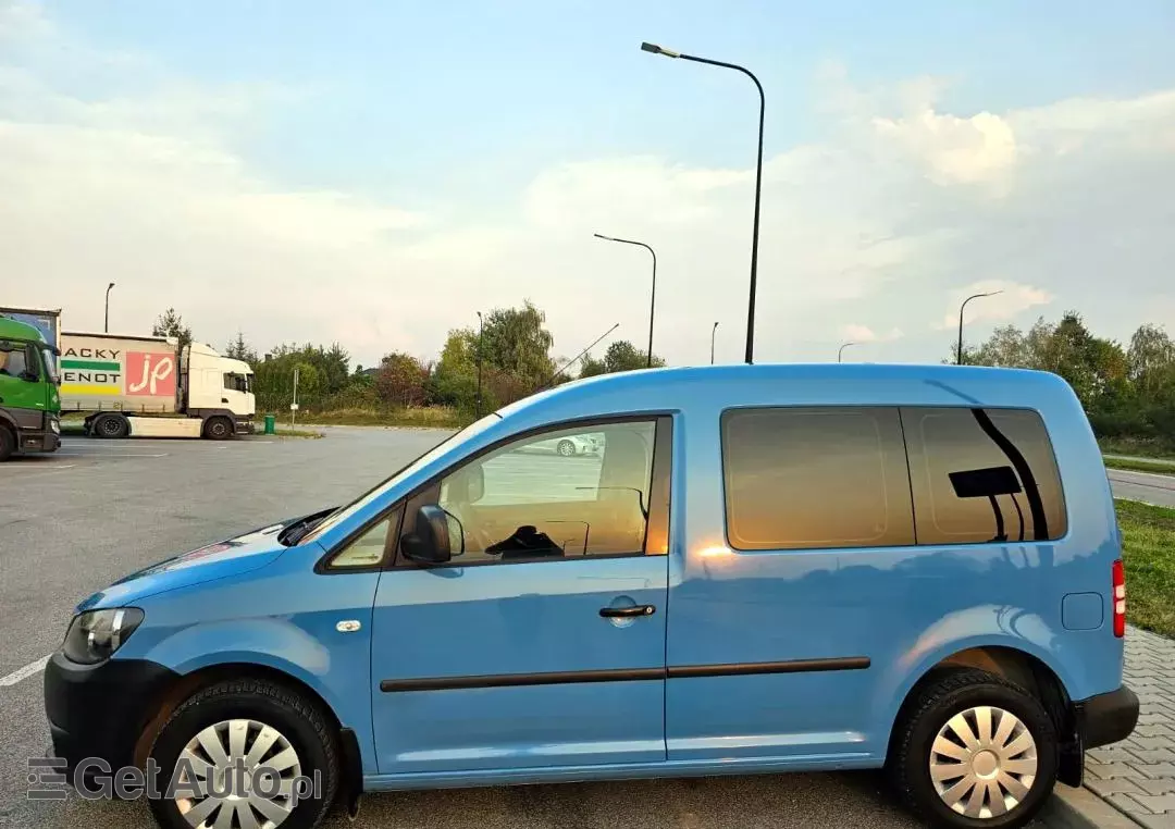 VOLKSWAGEN Caddy 1.6 TDI (75 KM)