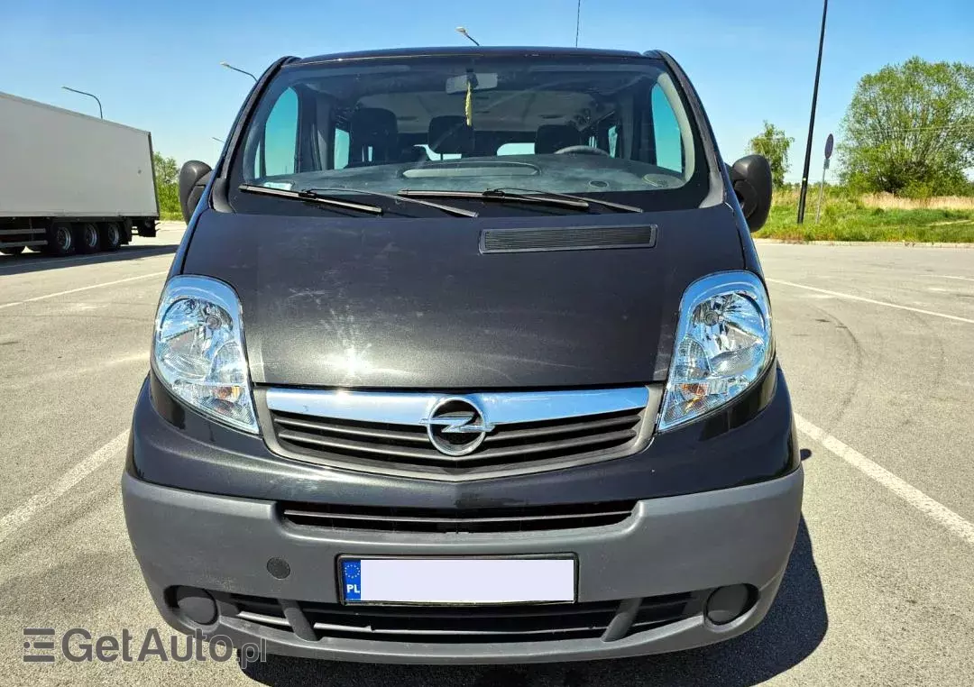 OPEL Vivaro 