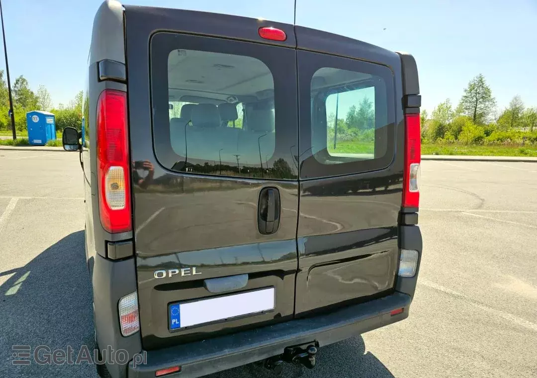 OPEL Vivaro 