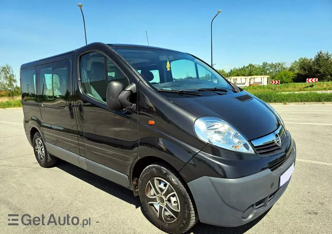 OPEL Vivaro 